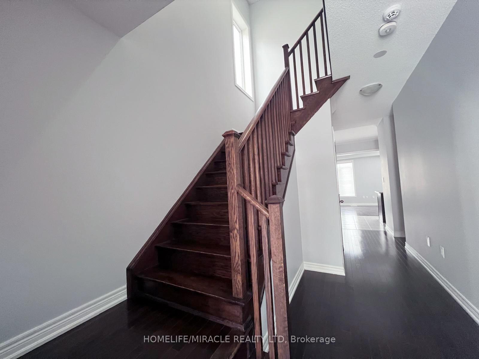 Photo 18 of 3 Brent Stephens Way, Brampton, Northwest Brampton — HOMEH
