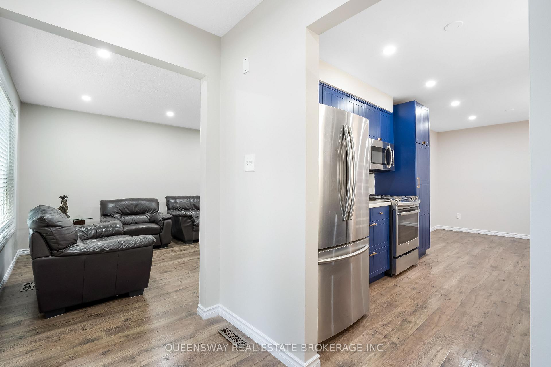 Photo 5 of 39 Garden Crescent, Hamilton, Burkholme — HOMEH