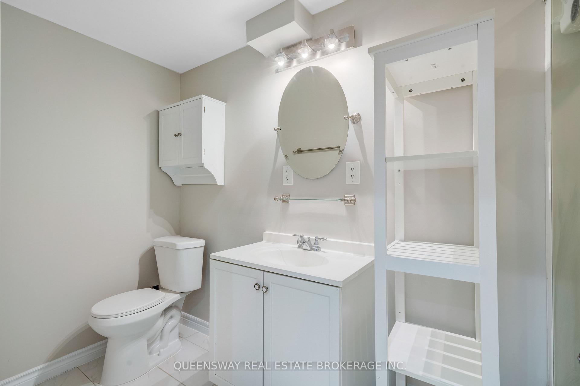 Photo 20 of 39 Garden Crescent, Hamilton, Burkholme — HOMEH