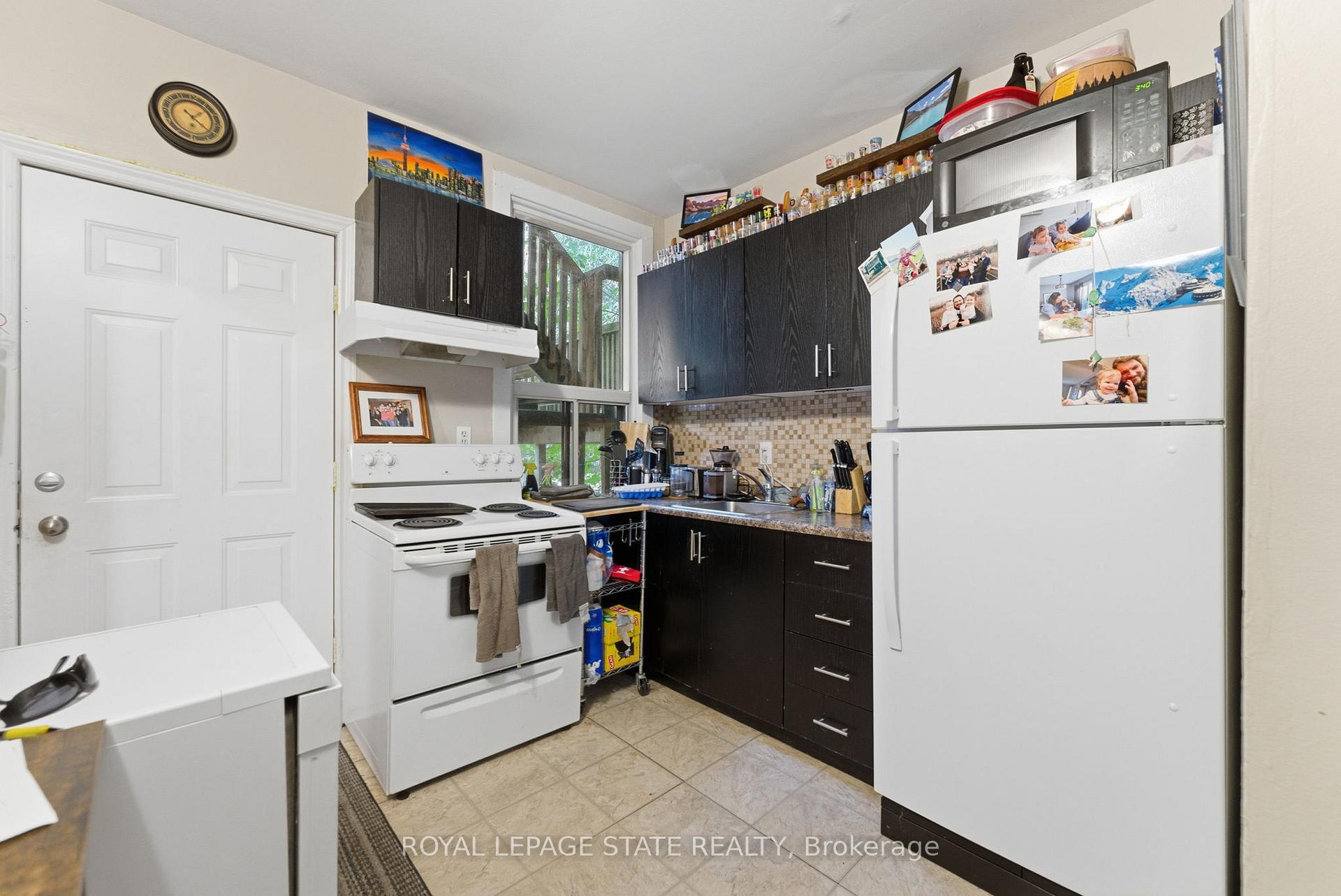 Photo 8 of 180 Emerald Street S, Hamilton, Stinson — HOMEH