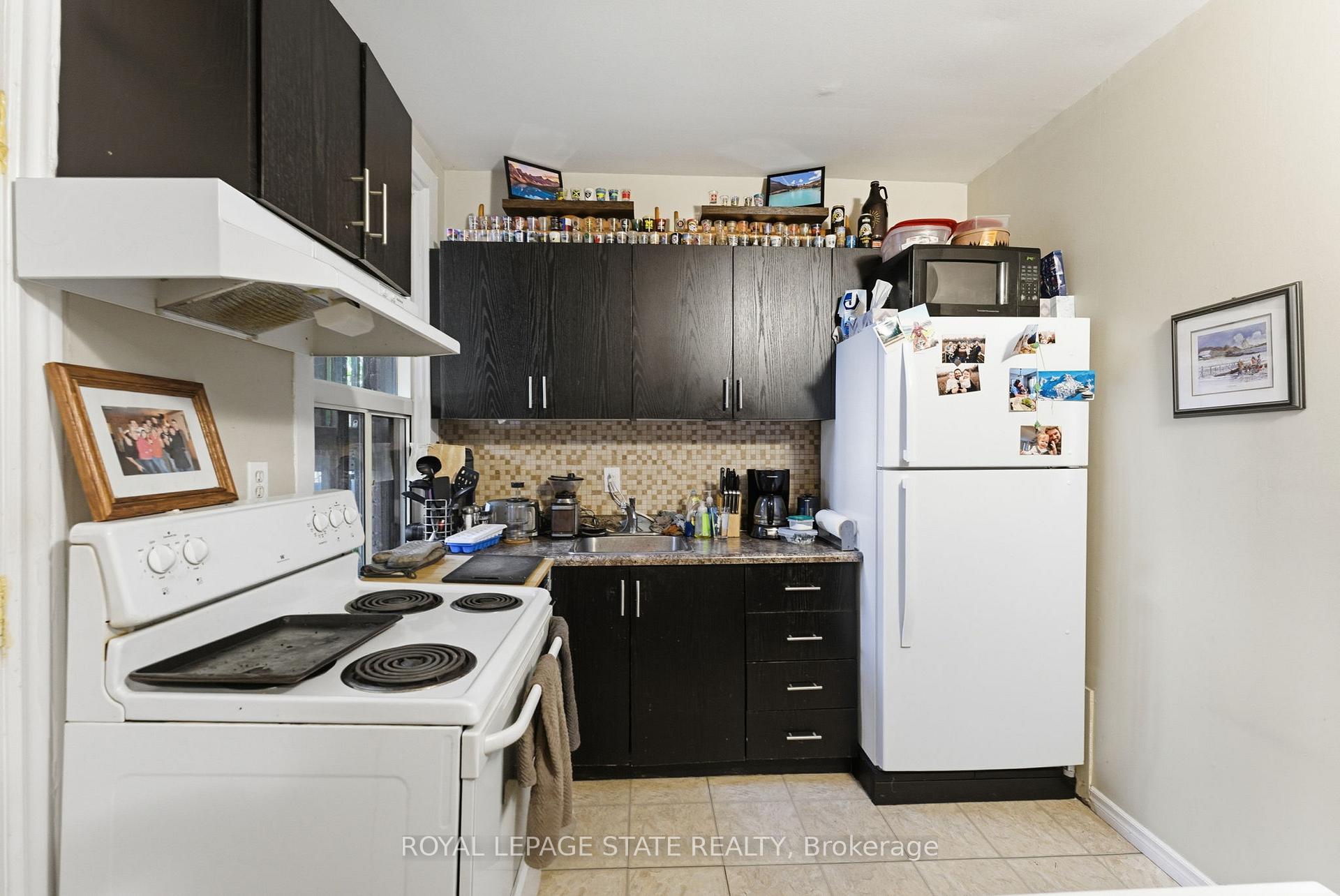 Photo 9 of 180 Emerald Street S, Hamilton, Stinson — HOMEH
