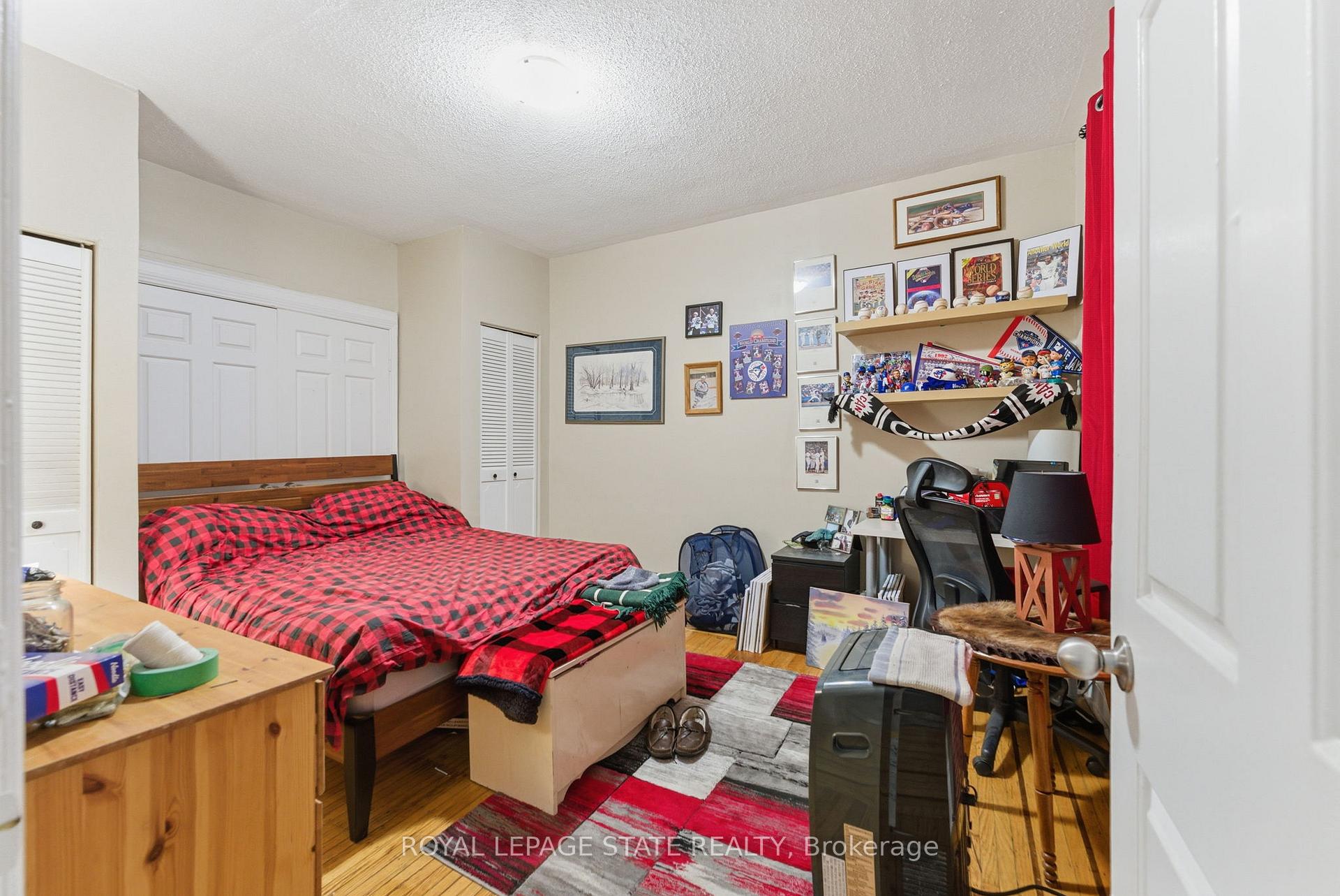 Photo 11 of 180 Emerald Street S, Hamilton, Stinson — HOMEH