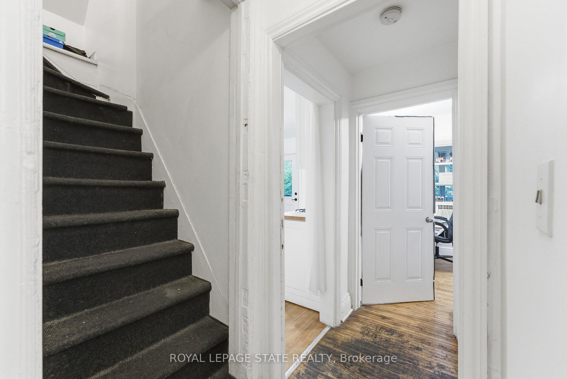 Photo 15 of 180 Emerald Street S, Hamilton, Stinson — HOMEH