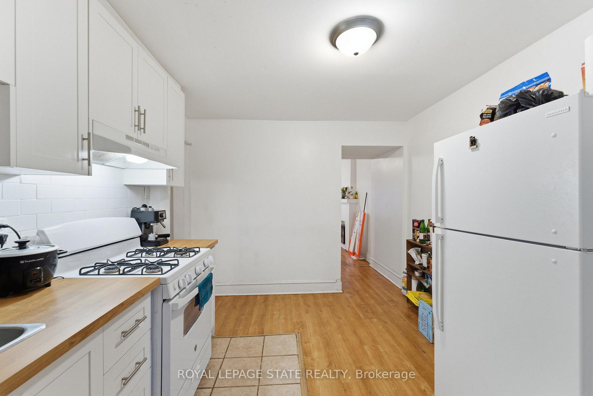 Photo 20 of 180 Emerald Street S, Hamilton, Stinson — HOMEH