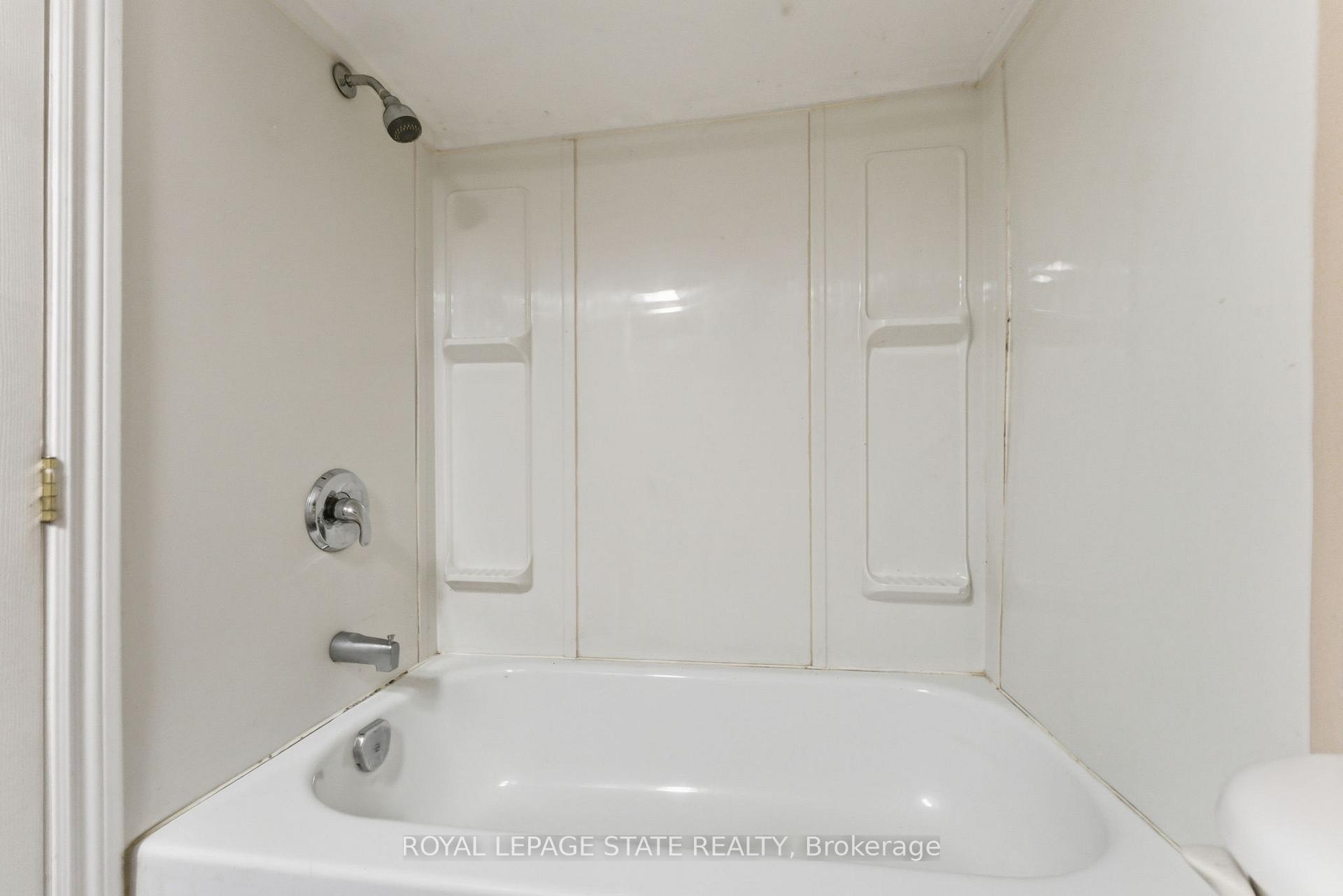 Photo 37 of 180 Emerald Street S, Hamilton, Stinson — HOMEH