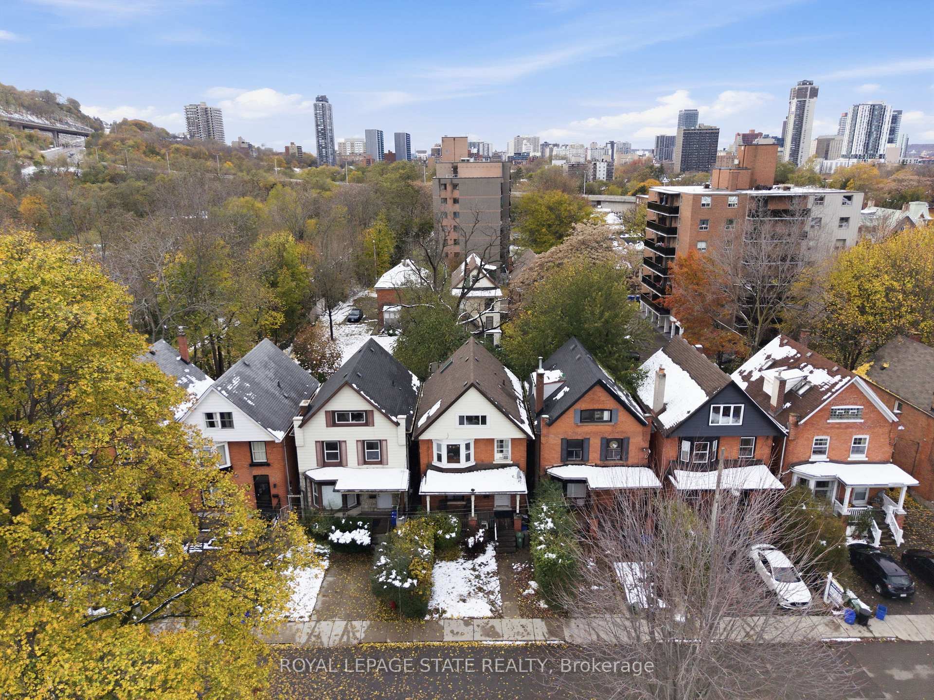 Photo 41 of 180 Emerald Street S, Hamilton, Stinson — HOMEH