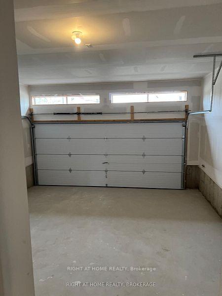 Photo 18 of 268 Pottruff Road, Brant, Paris — HOMEH
