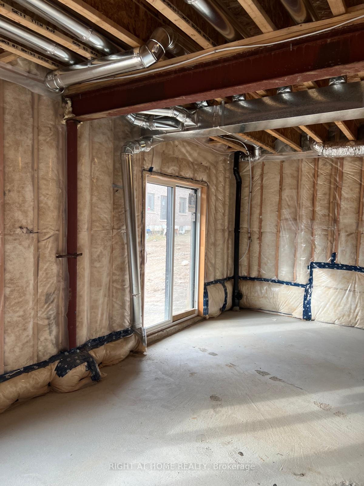 Photo 26 of 268 Pottruff Road, Brant, Paris — HOMEH