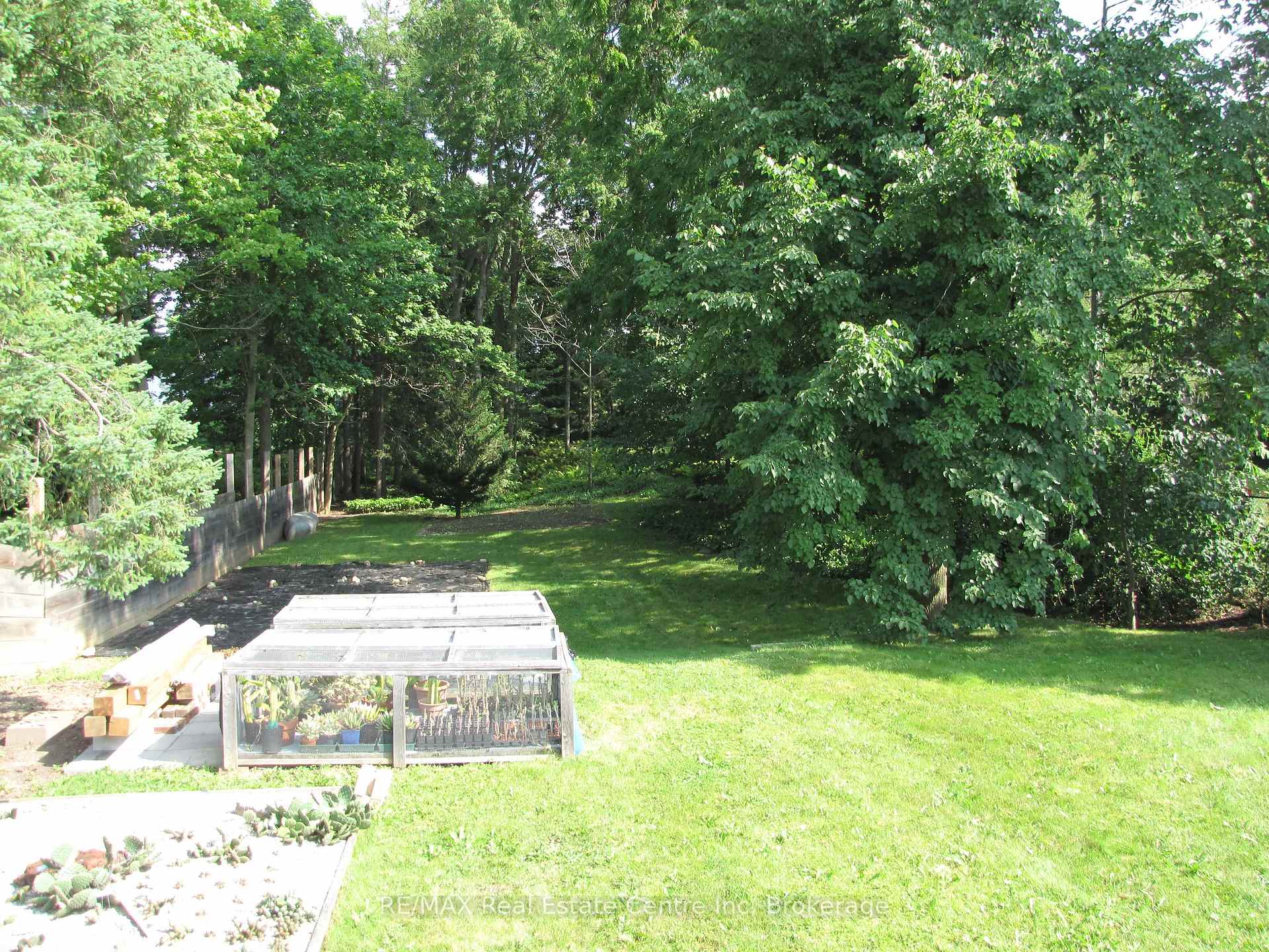 Photo 7 of 53 Paul Avenue, Guelph, General Hospital — HOMEH