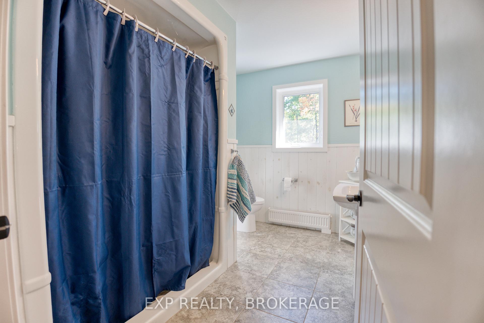 Photo 11 of 1506 Williams Lane, Frontenac, Frontenac Centre — HOMEH