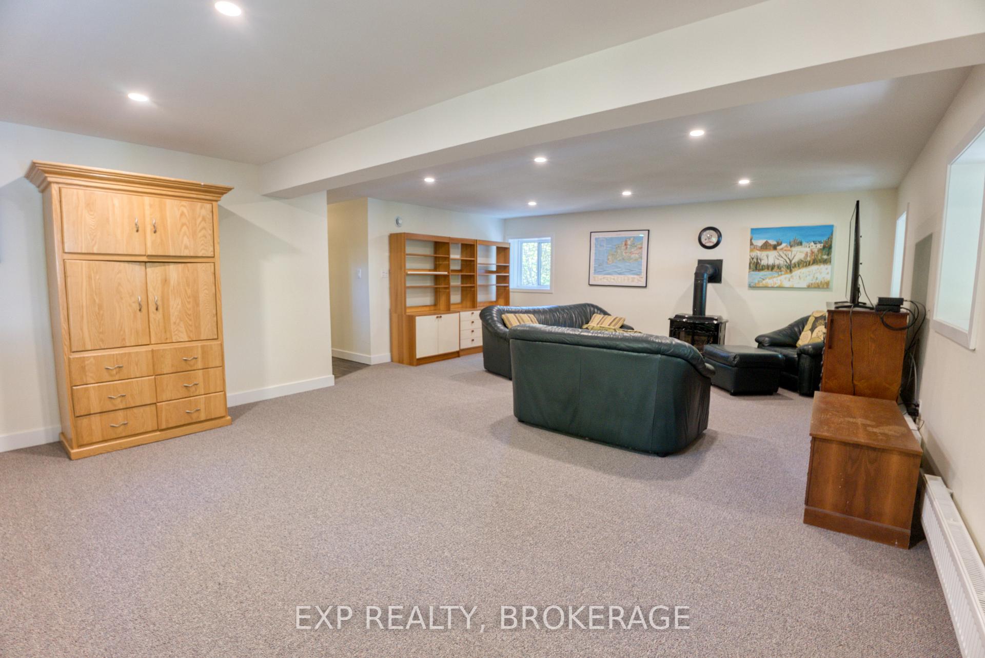 Photo 30 of 1506 Williams Lane, Frontenac, Frontenac Centre — HOMEH