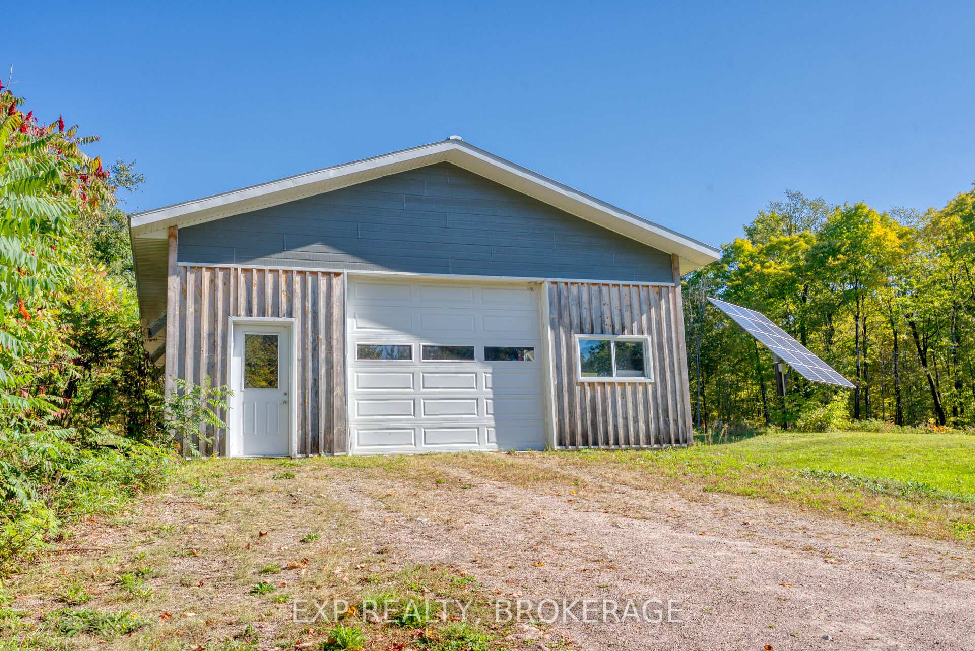 Photo 42 of 1506 Williams Lane, Frontenac, Frontenac Centre — HOMEH