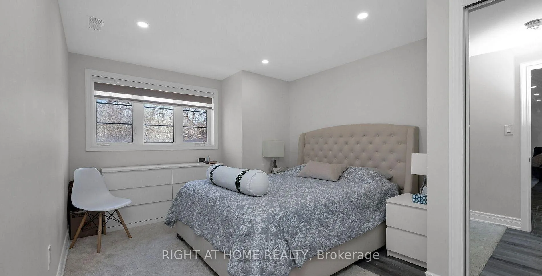 Photo 6 of 43 Westfield Drive, Whitby, Rural Whitby — HOMEH