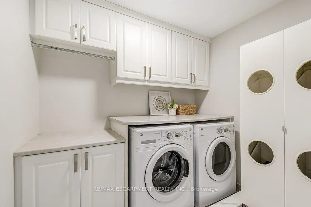 Photo 22 of 195 Painter Terrace, Hamilton, Waterdown — HOMEH