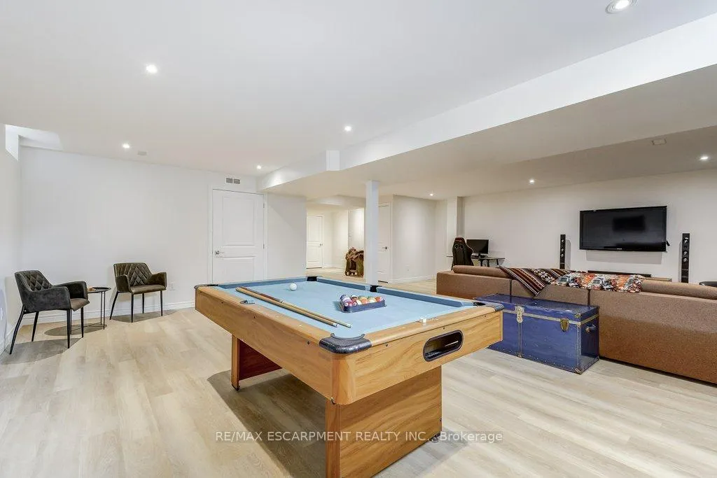 Photo 30 of 195 Painter Terrace, Hamilton, Waterdown — HOMEH