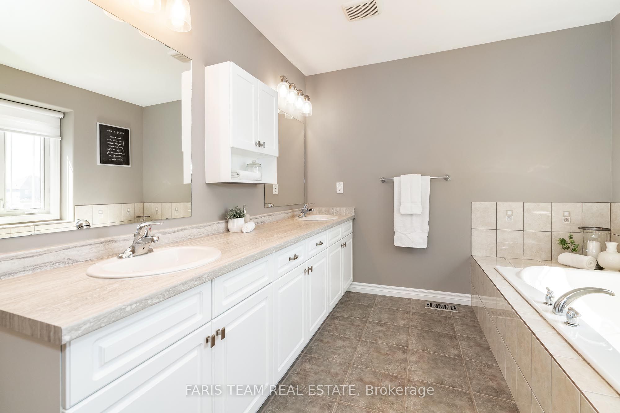 Photo 38 of 106 Mike Hart Drive, Essa, Angus — HOMEH
