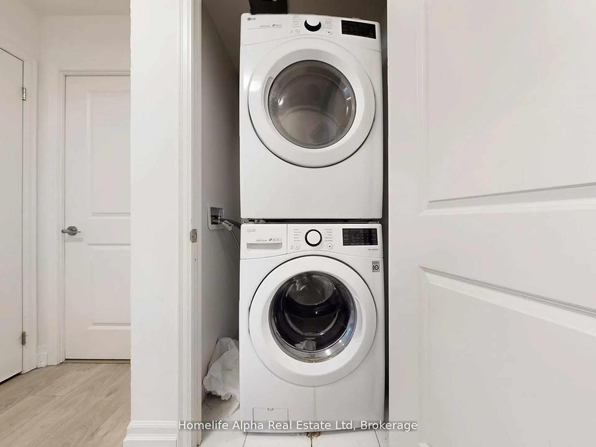 Photo 25 of Unit 1206, 8 Rouge Valley Drive W, Markham, Unionville — HOMEH