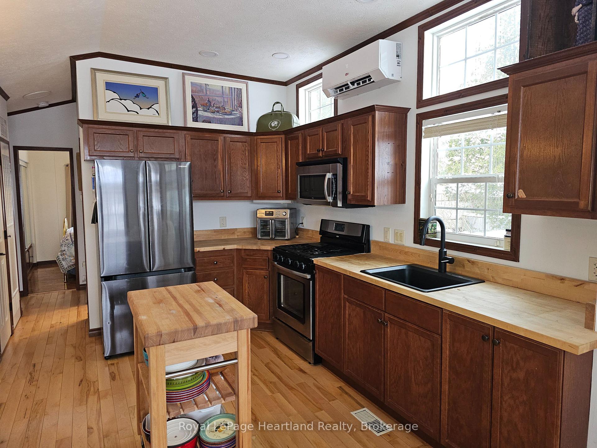 Photo 2 of 76735 Wildwood Line, Bluewater, Stanley — HOMEH