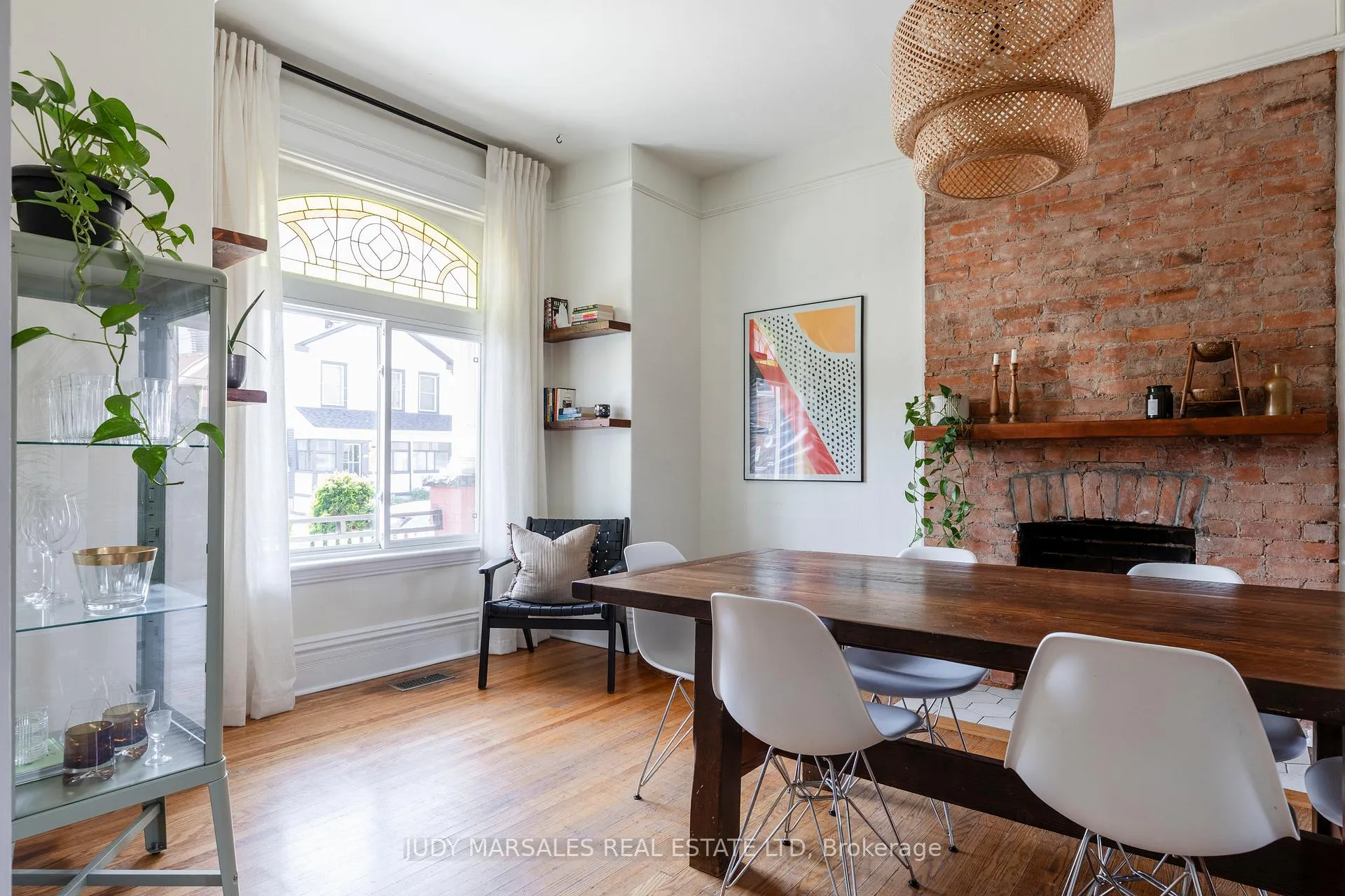 Photo 8 of 189 West Avenue N, Hamilton, Landsdale — HOMEH