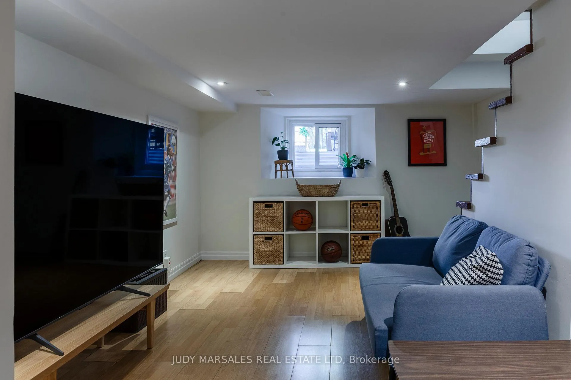 Photo 37 of 189 West Avenue N, Hamilton, Landsdale — HOMEH