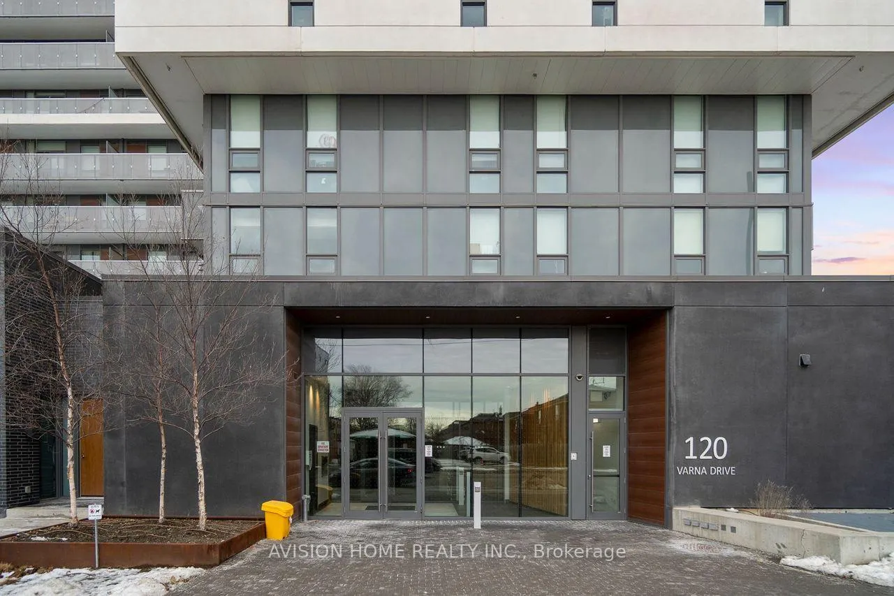 Photo 3 of Unit 619, 120 Varna Drive, Toronto, Englemount-Lawrence — HOMEH