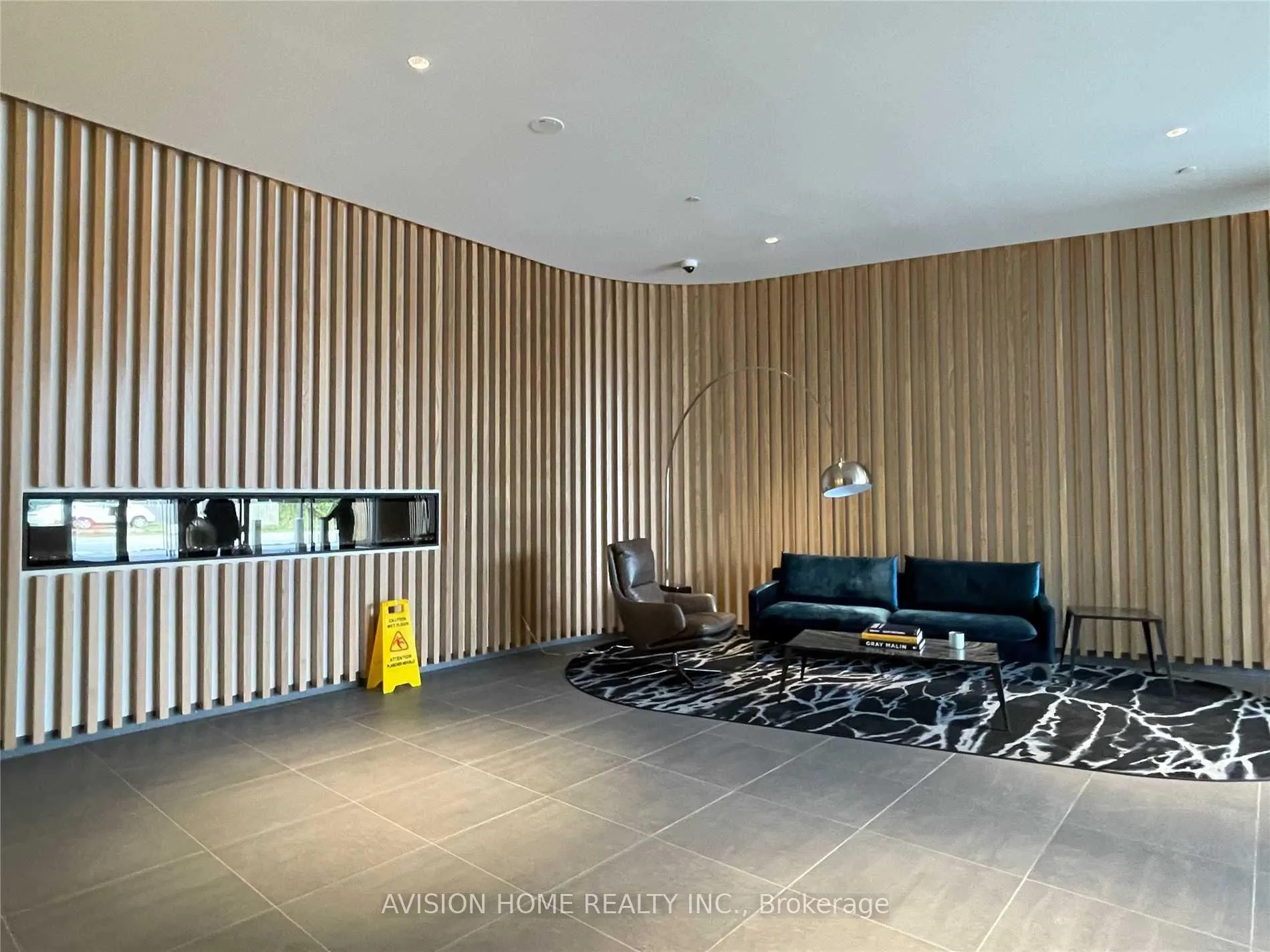 Photo 5 of Unit 619, 120 Varna Drive, Toronto, Englemount-Lawrence — HOMEH