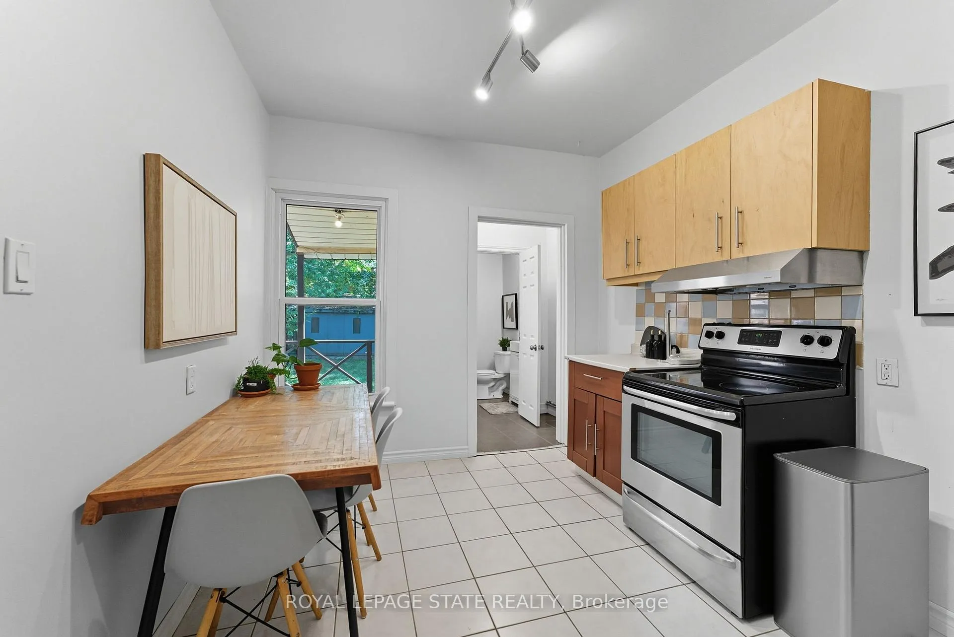 Photo 12 of 13 Bruce Street, Hamilton, Durand — HOMEH