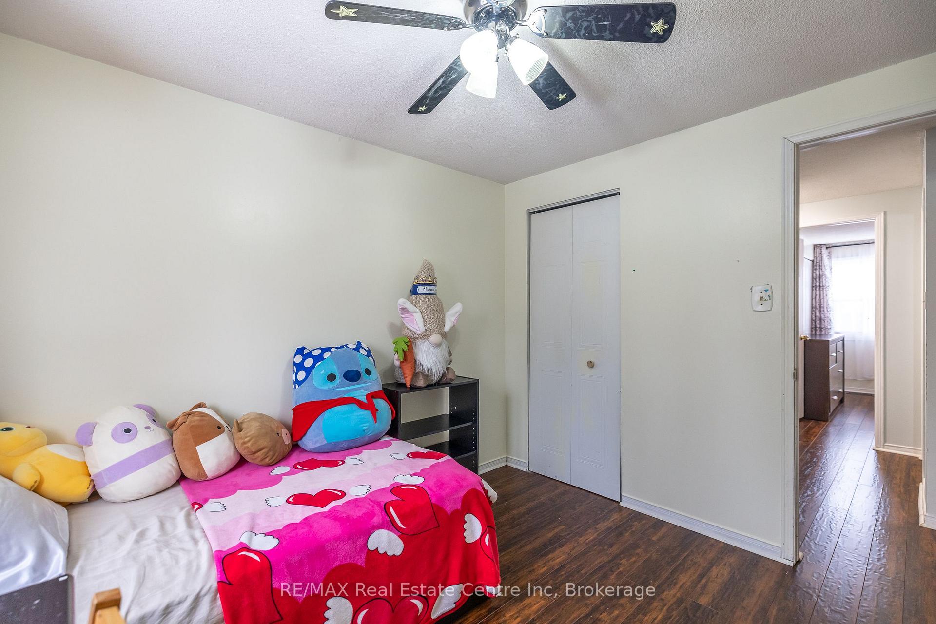 Photo 28 of 112 Stephen Drive, Guelph, Willow West/Sugarbush/West Acres — HOMEH