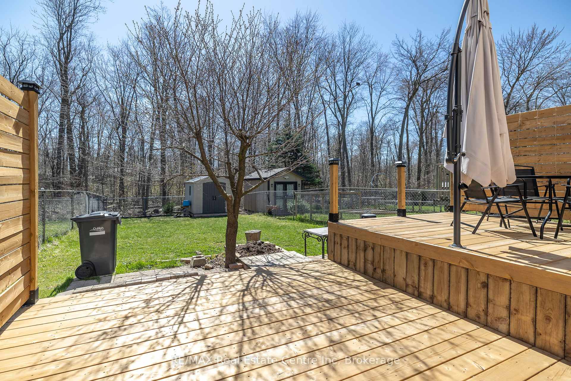 Photo 41 of 112 Stephen Drive, Guelph, Willow West/Sugarbush/West Acres — HOMEH