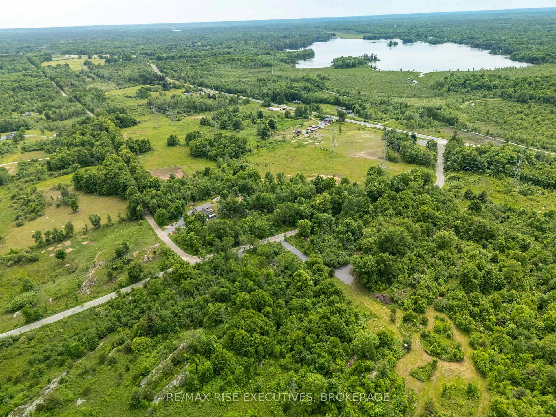 Photo 4 of 85 White Lake Road S, Frontenac, Frontenac Centre — HOMEH