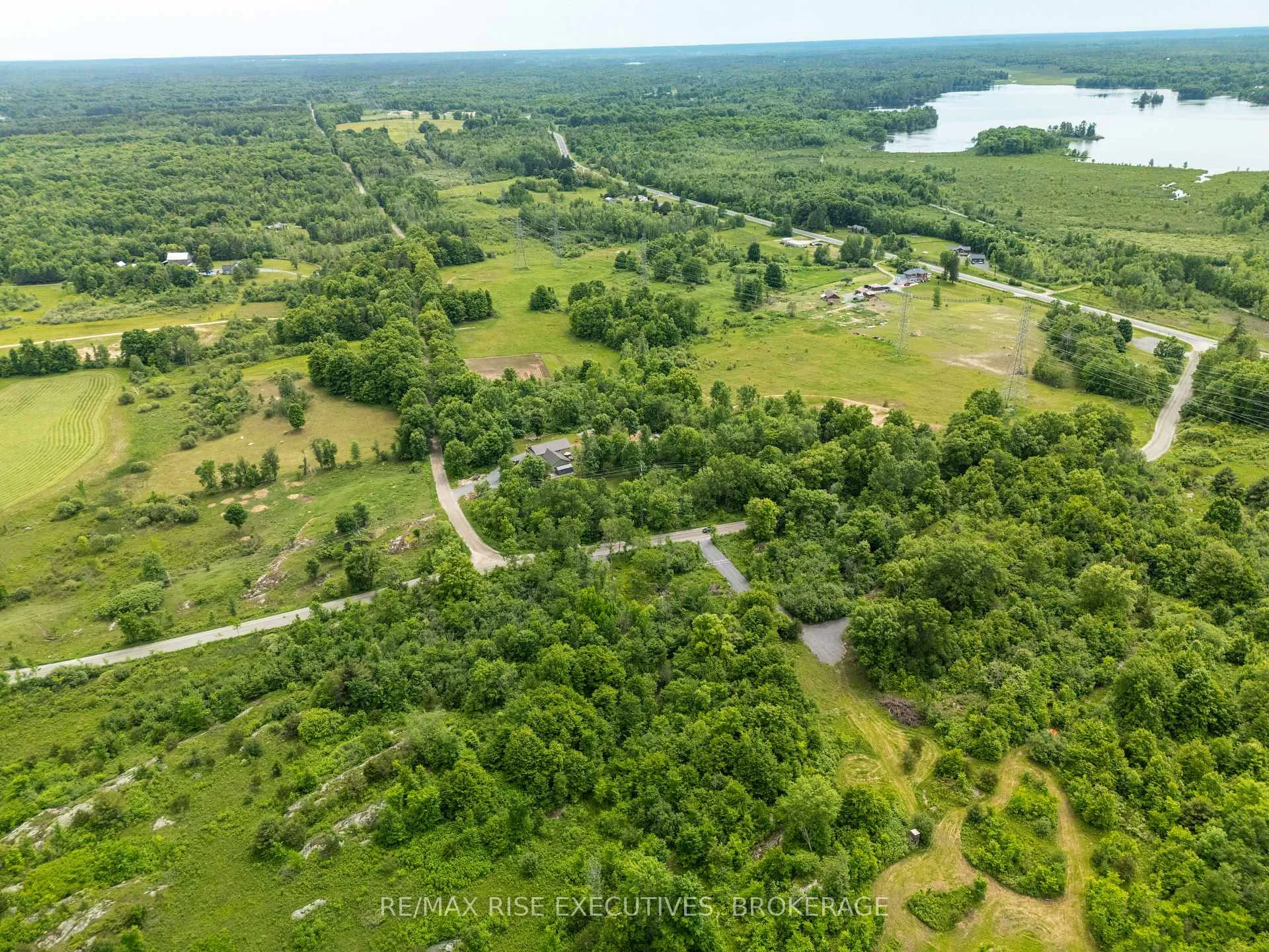 Photo 5 of 85 White Lake Road S, Frontenac, Frontenac Centre — HOMEH
