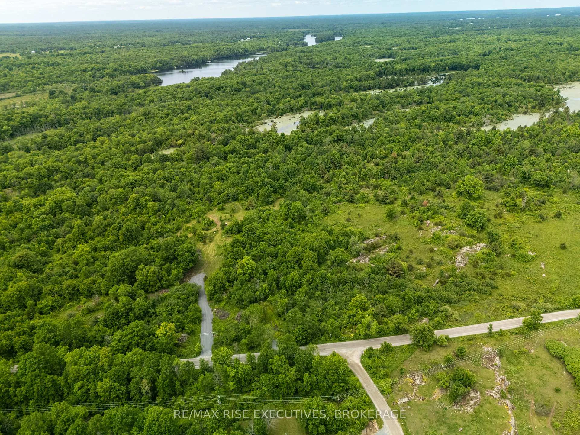 Photo 6 of 85 White Lake Road S, Frontenac, Frontenac Centre — HOMEH