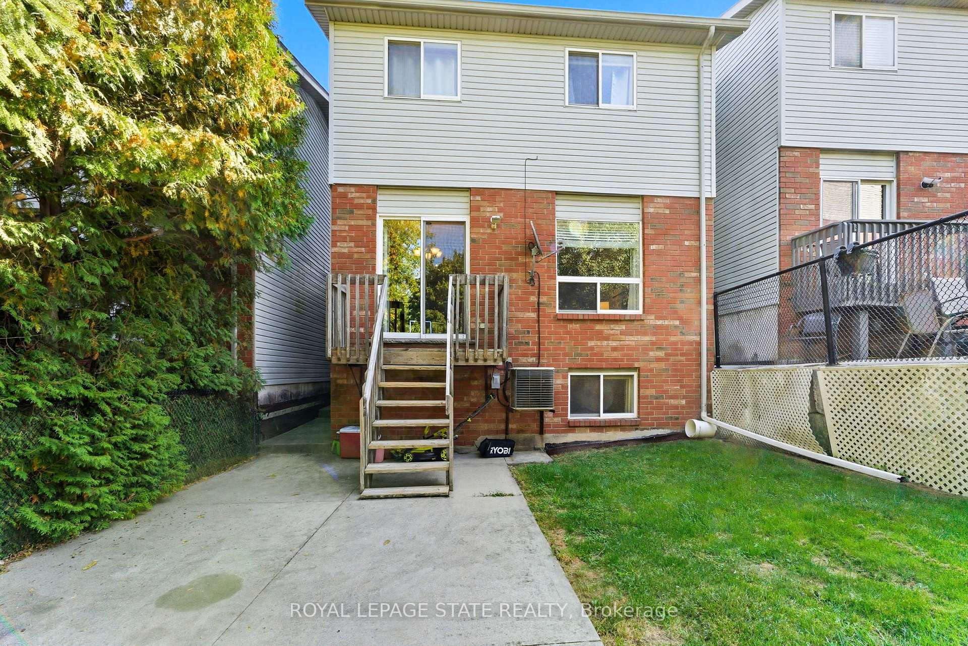 Photo 30 of 27 Glenhollow Drive, Hamilton, Stoney Creek Mountain — HOMEH