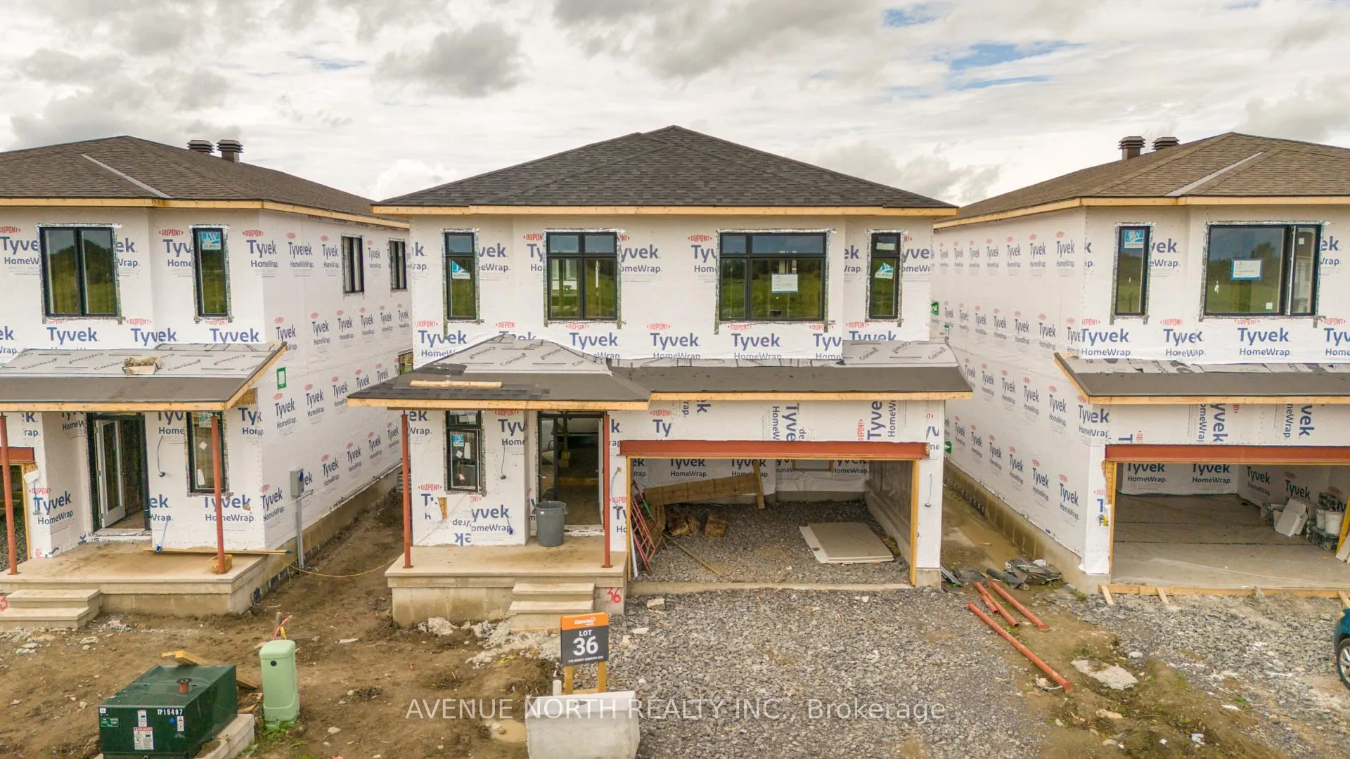 Photo 31 of 719 Kenny Gordon Avenue, Ottawa, Riverside South — HOMEH