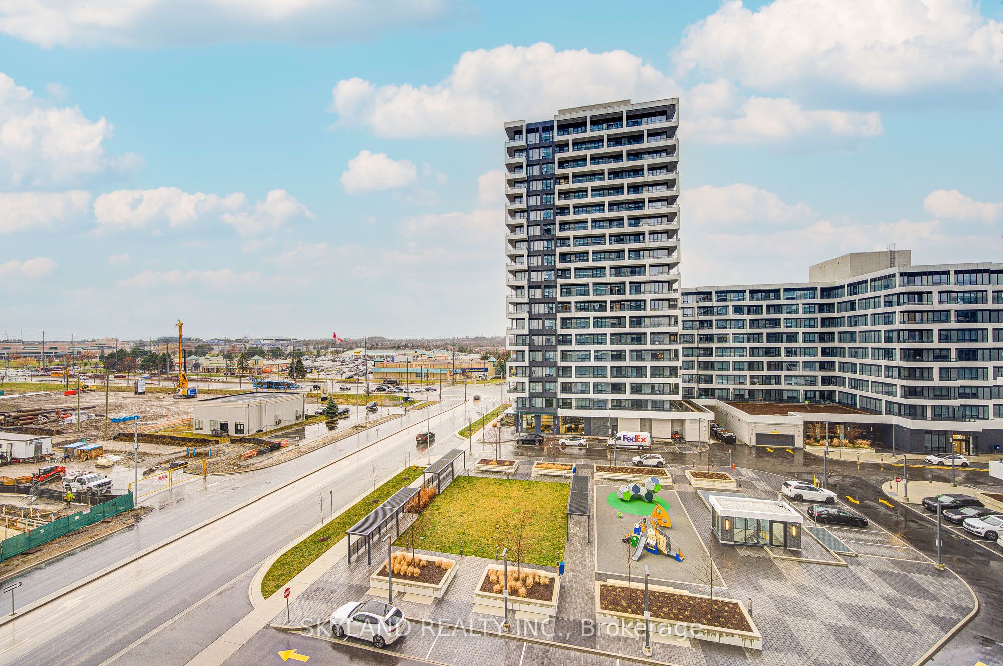 Photo 71 of Unit 708, 8 Water Walk Drive, Markham, Unionville — HOMEH