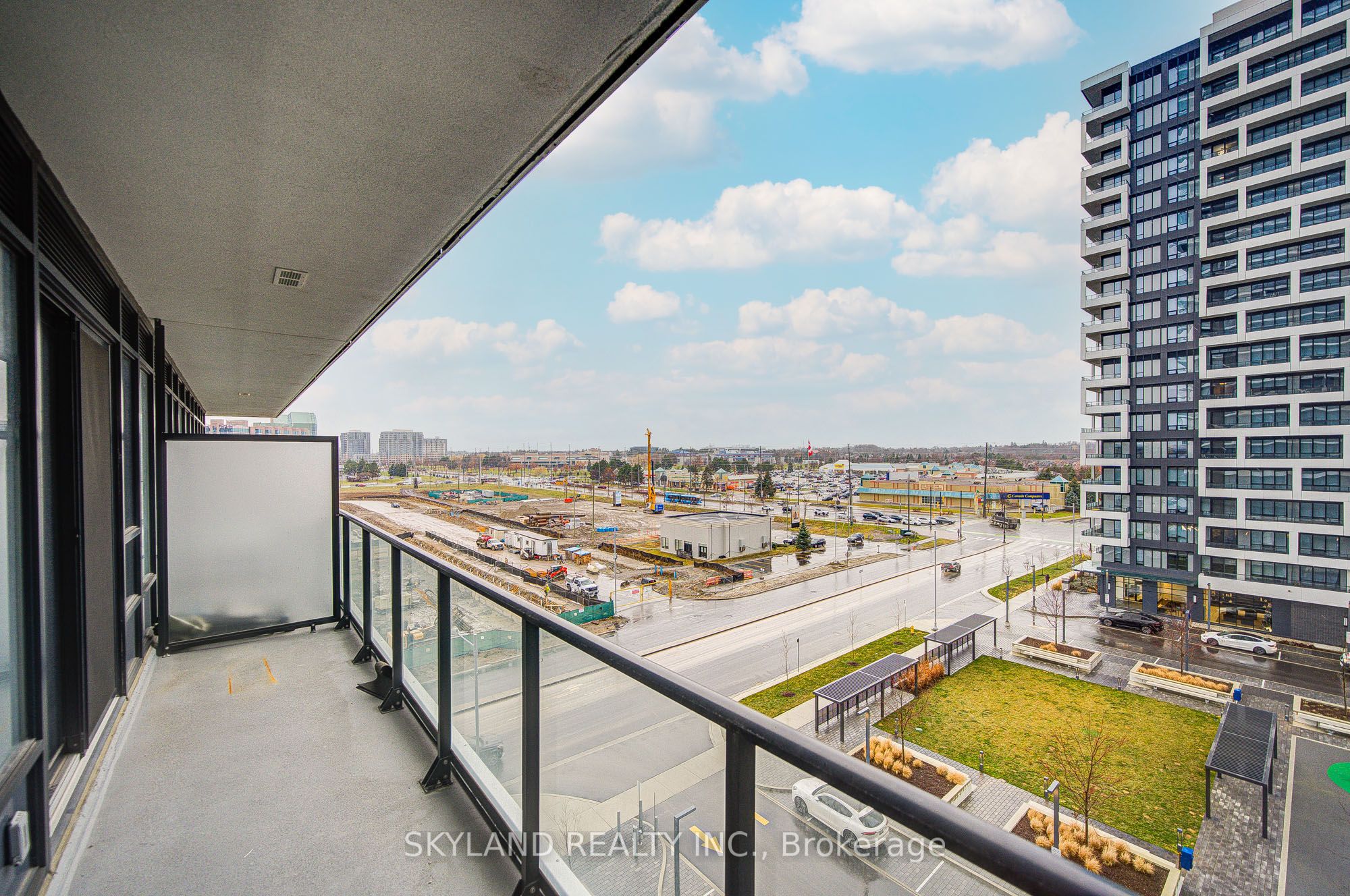 Photo 70 of Unit 708, 8 Water Walk Drive, Markham, Unionville — HOMEH