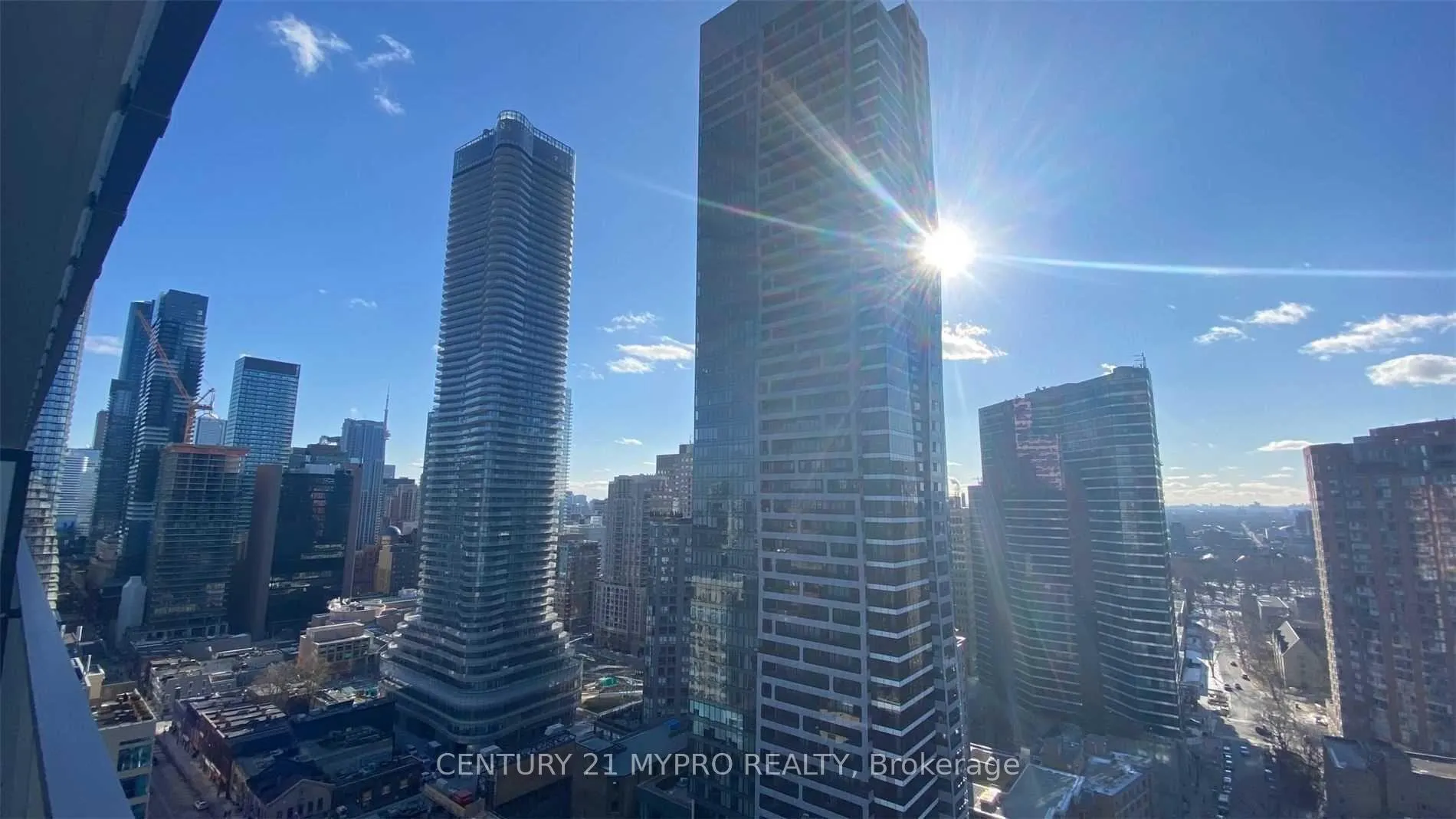 Photo 13 of Unit 2512, 3 Gloucester Street, Toronto, Church-Yonge Corridor — HOMEH