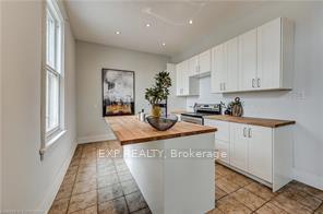 Photo 21 of 62 Queen Street, Guelph, St. George's — HOMEH