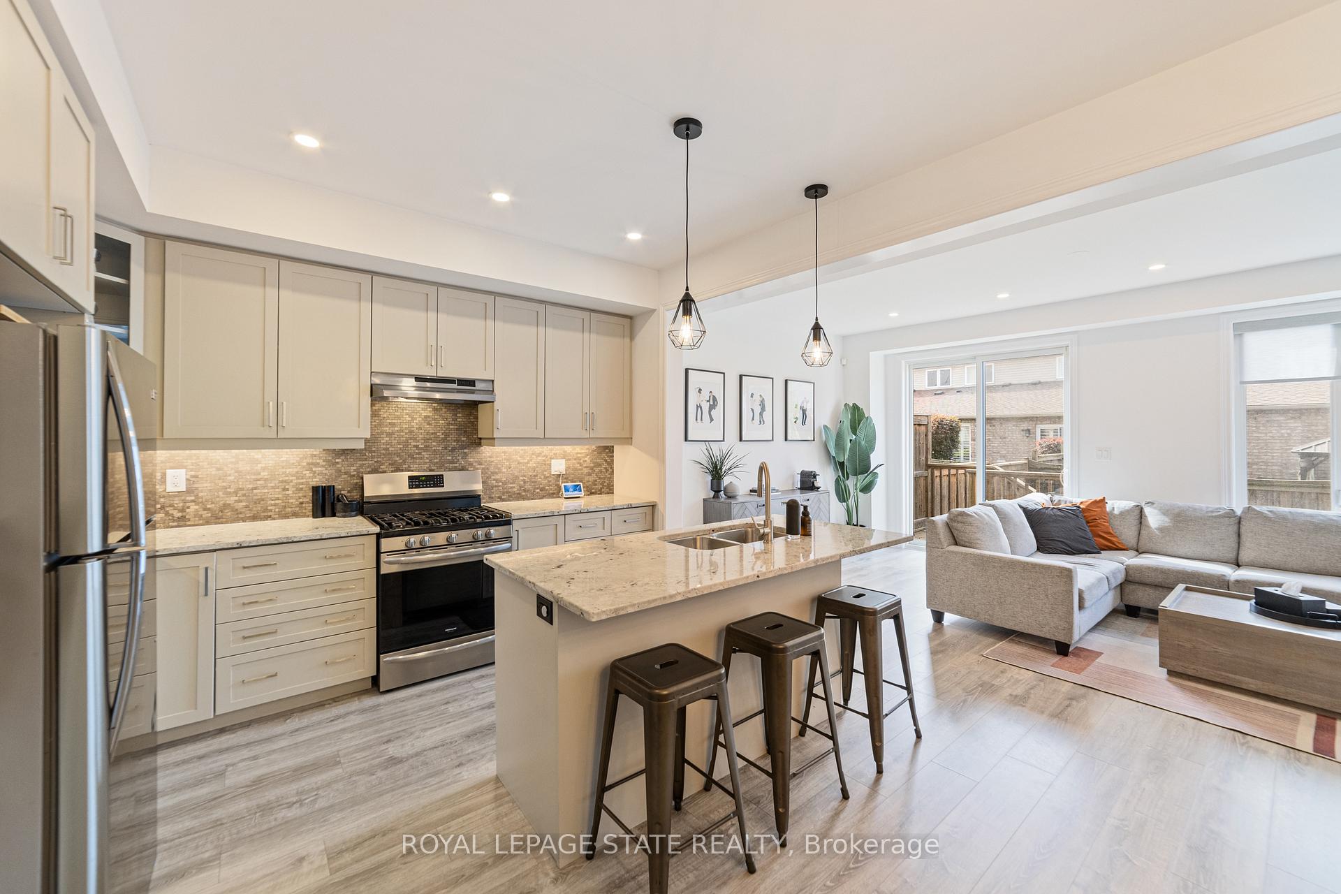 Photo 8 of Unit 43, 1890 Rymal Road E, Hamilton, Stoney Creek — HOMEH