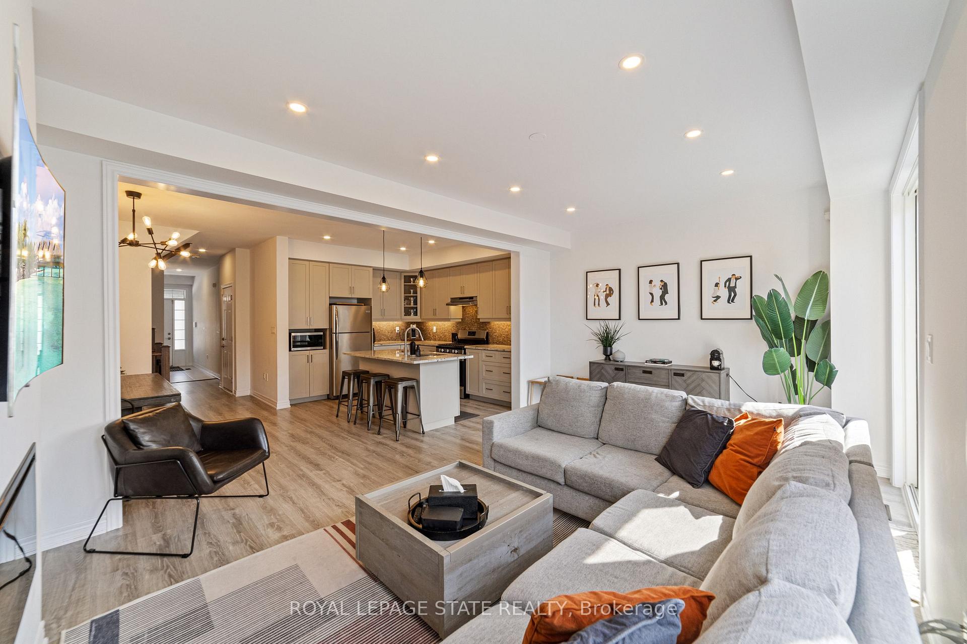 Photo 14 of Unit 43, 1890 Rymal Road E, Hamilton, Stoney Creek — HOMEH