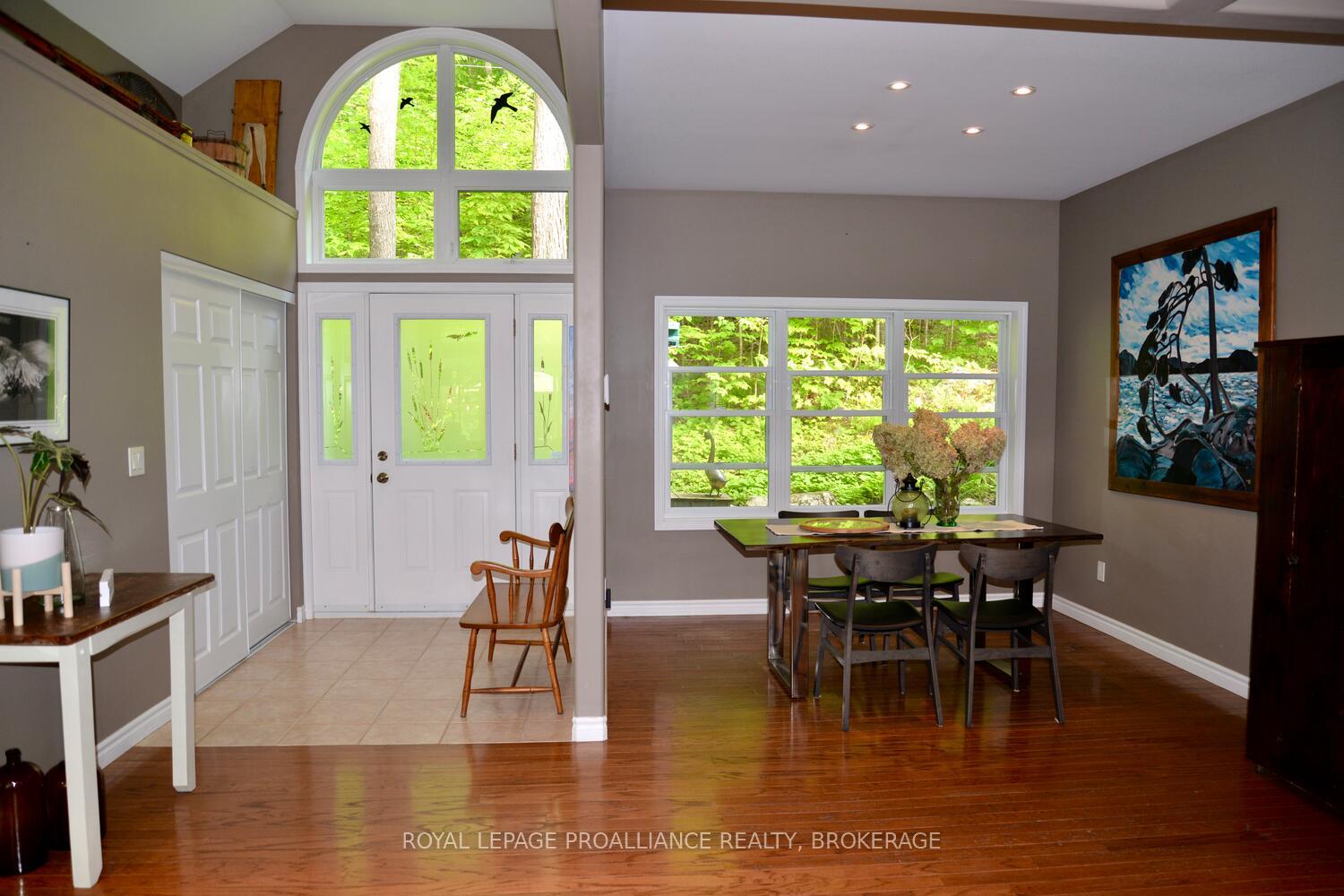 Photo 3 of 1105 Tober Lane, Frontenac, Frontenac South — HOMEH