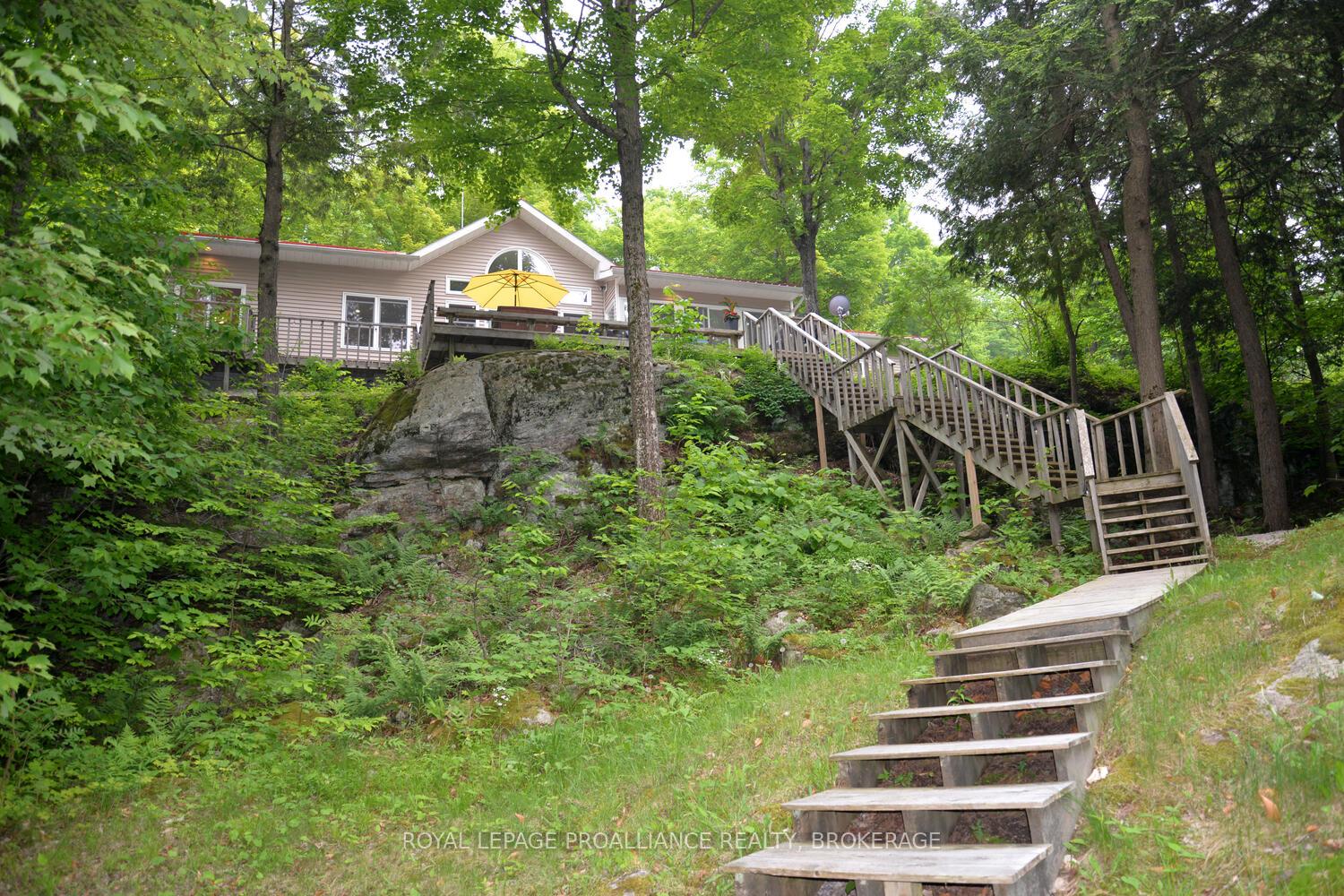 Photo 31 of 1105 Tober Lane, Frontenac, Frontenac South — HOMEH