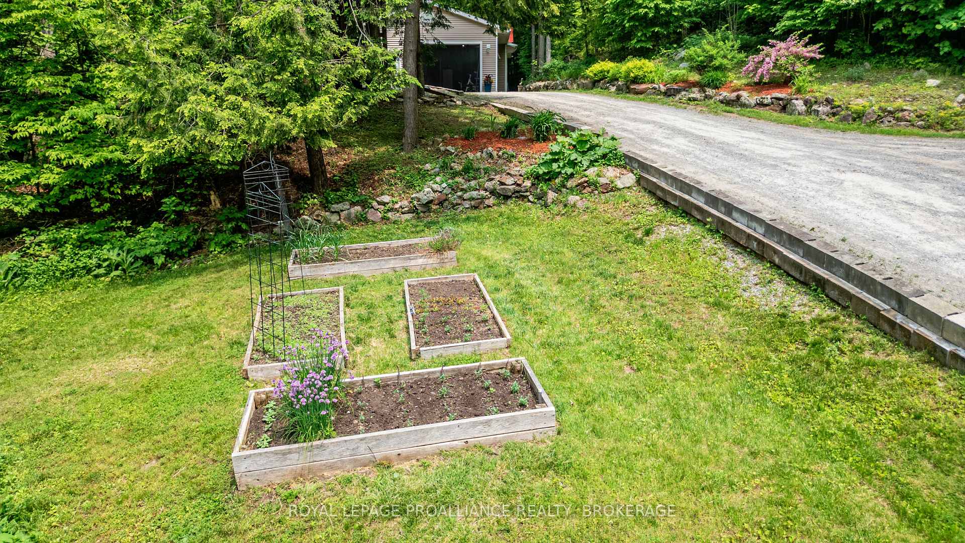 Photo 44 of 1105 Tober Lane, Frontenac, Frontenac South — HOMEH