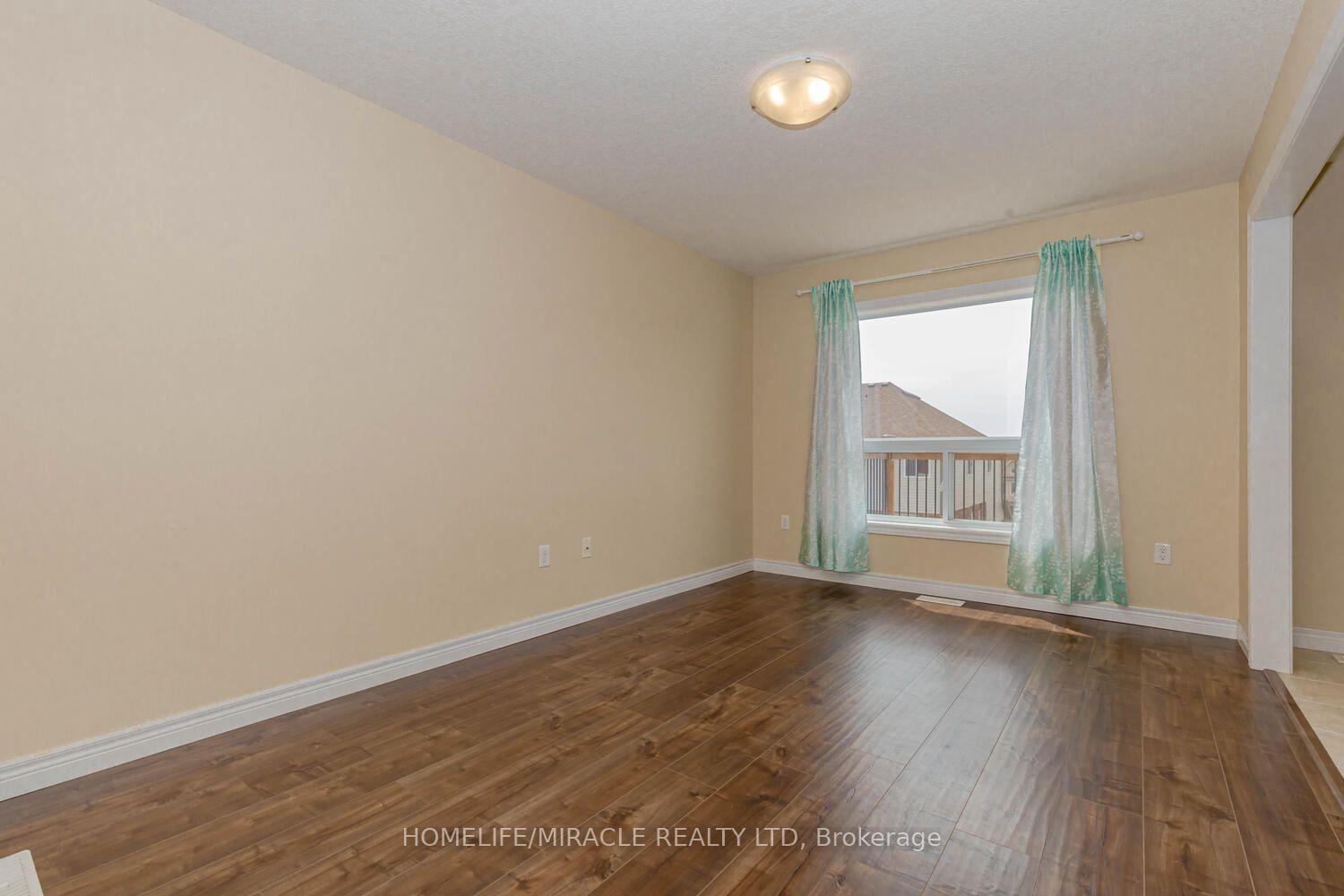 Photo 11 of 83 Oakes Crescent, Guelph, Grange Road — HOMEH