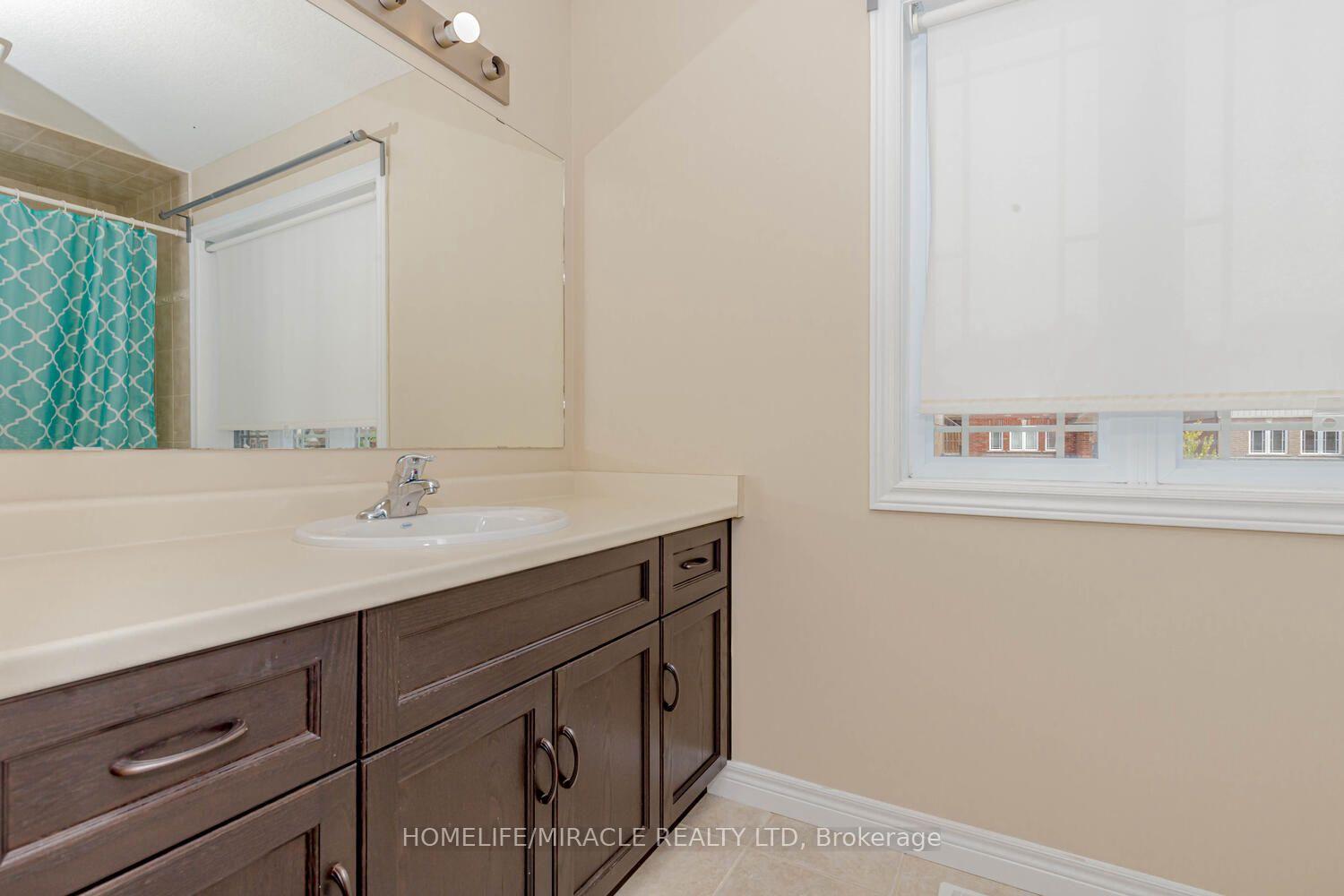 Photo 15 of 83 Oakes Crescent, Guelph, Grange Road — HOMEH