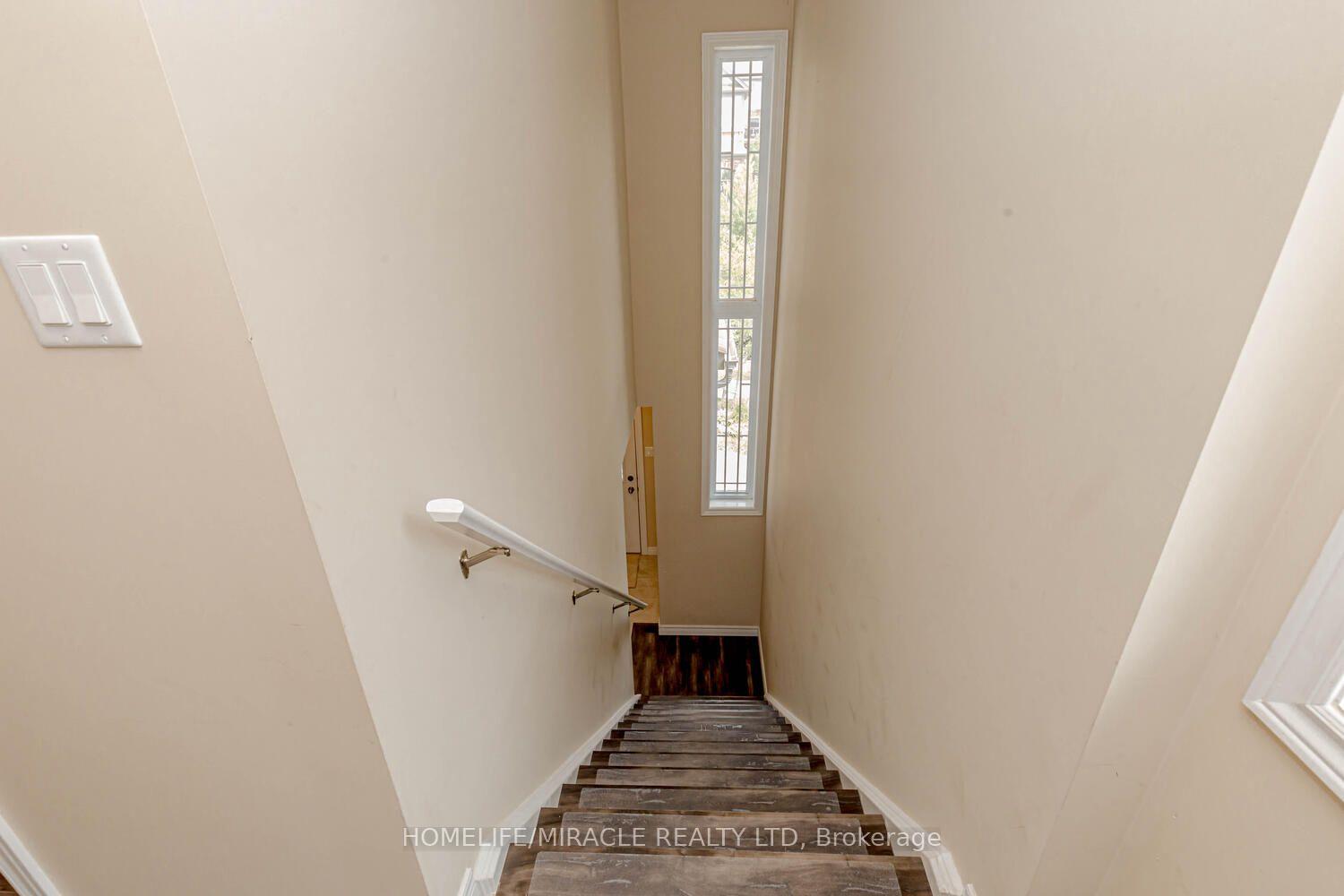 Photo 16 of 83 Oakes Crescent, Guelph, Grange Road — HOMEH