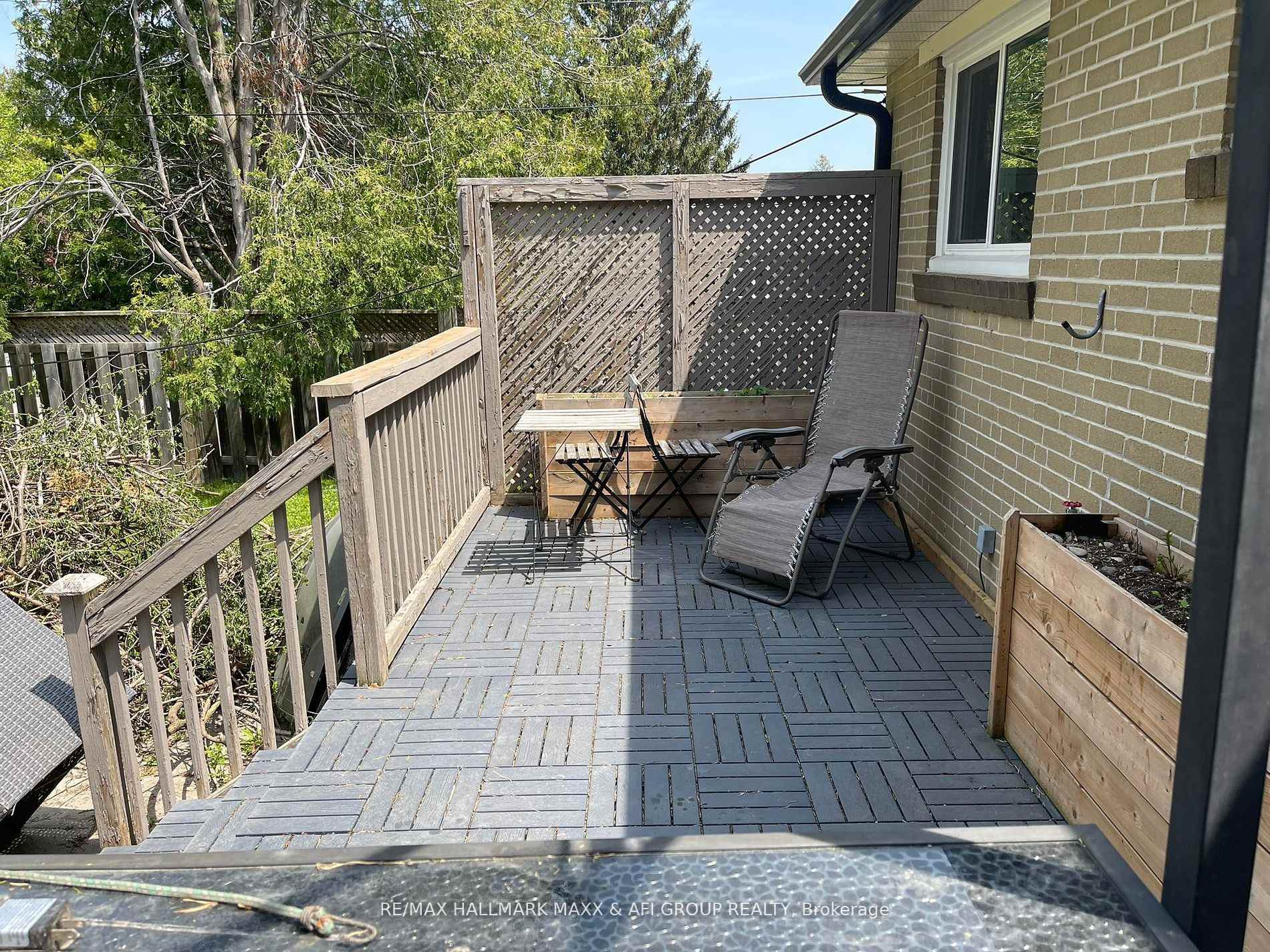 Photo 15 of Unit Main Fl, 92 Richardson Drive, Aurora, Aurora Highlands — HOMEH