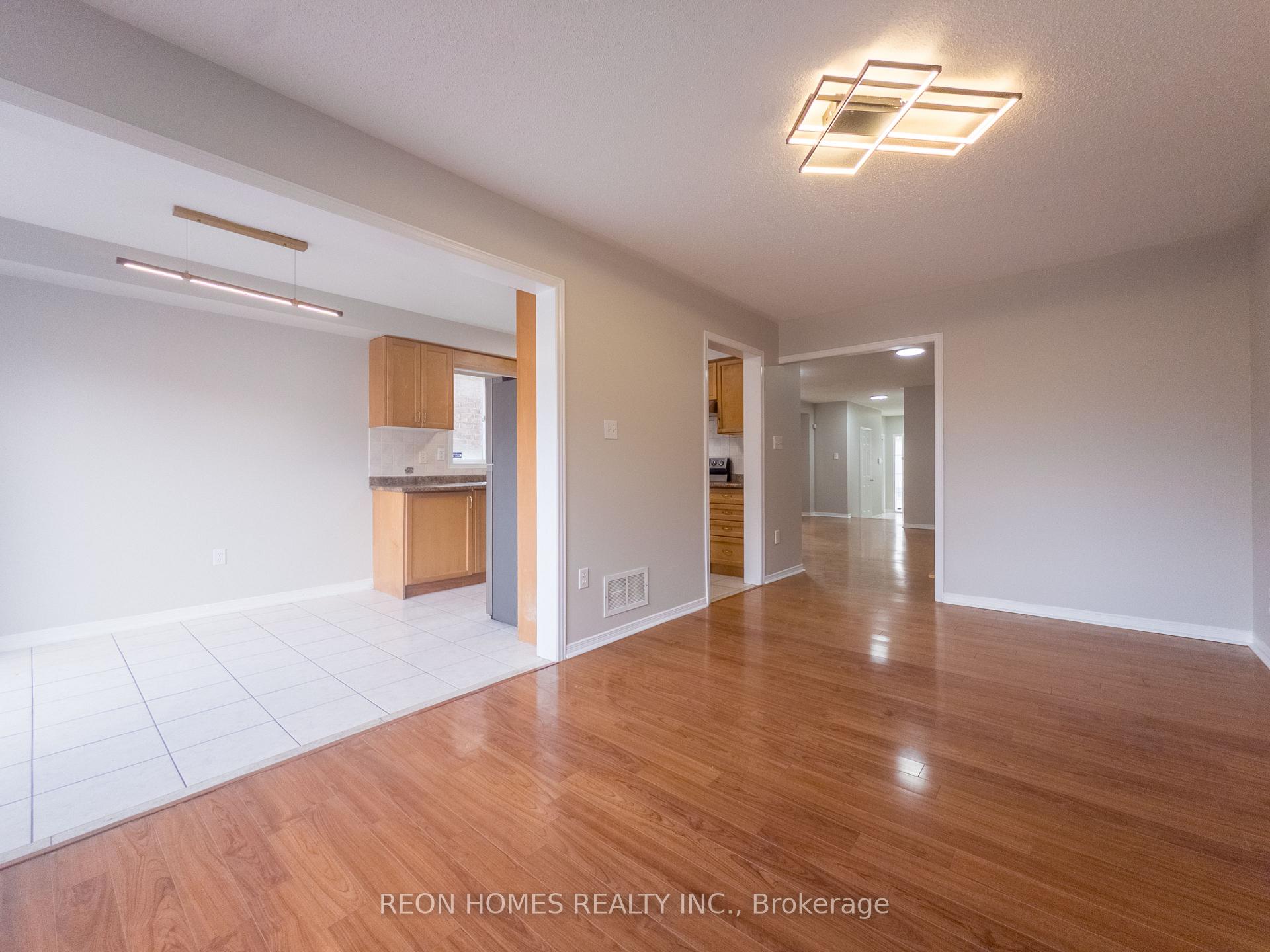 Photo 15 of 25 Hot Spring Road, Brampton, Sandringham-Wellington — HOMEH