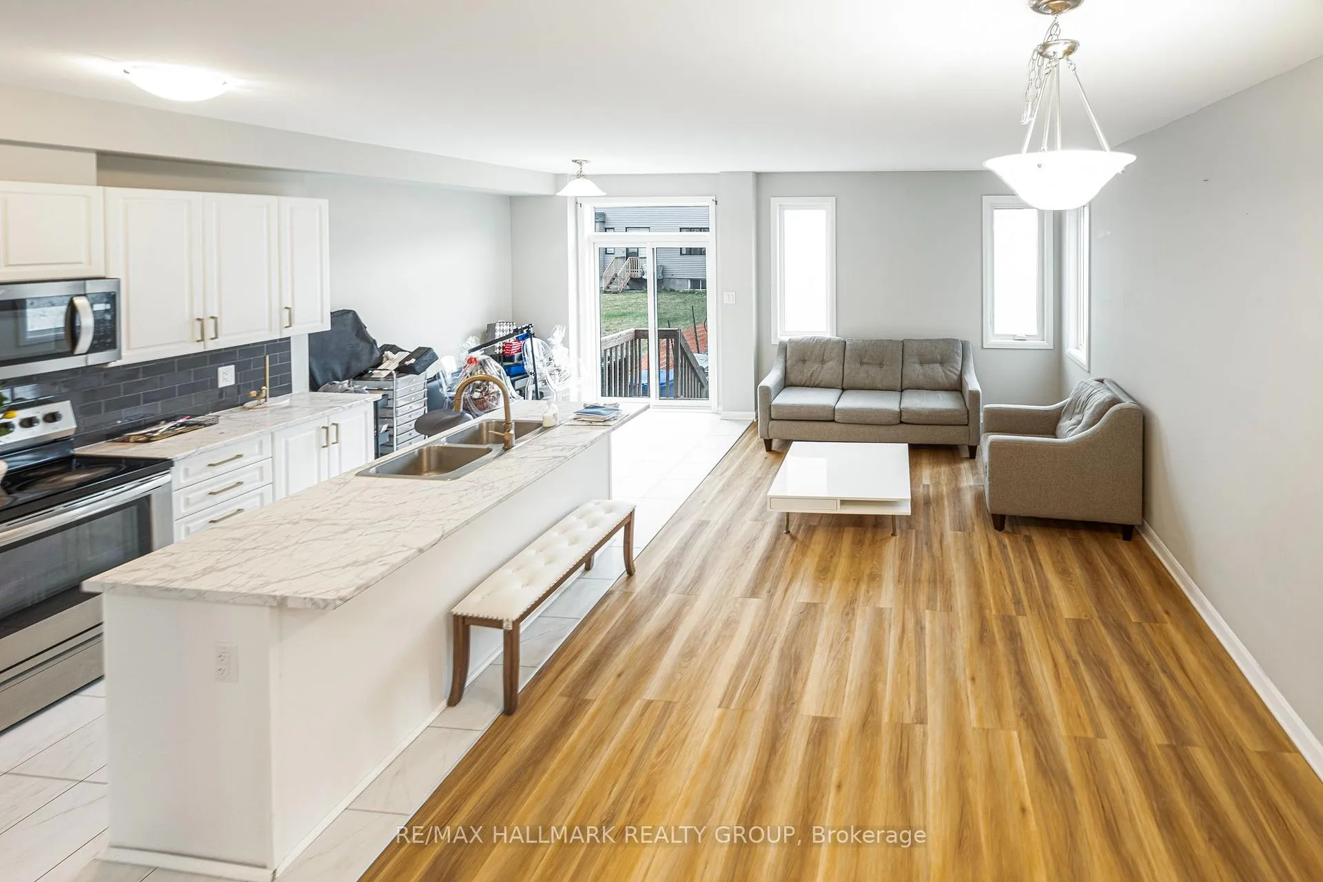 Photo 17 of 646 Hamsa Street, Ottawa, Barrhaven - Heritage Park — HOMEH