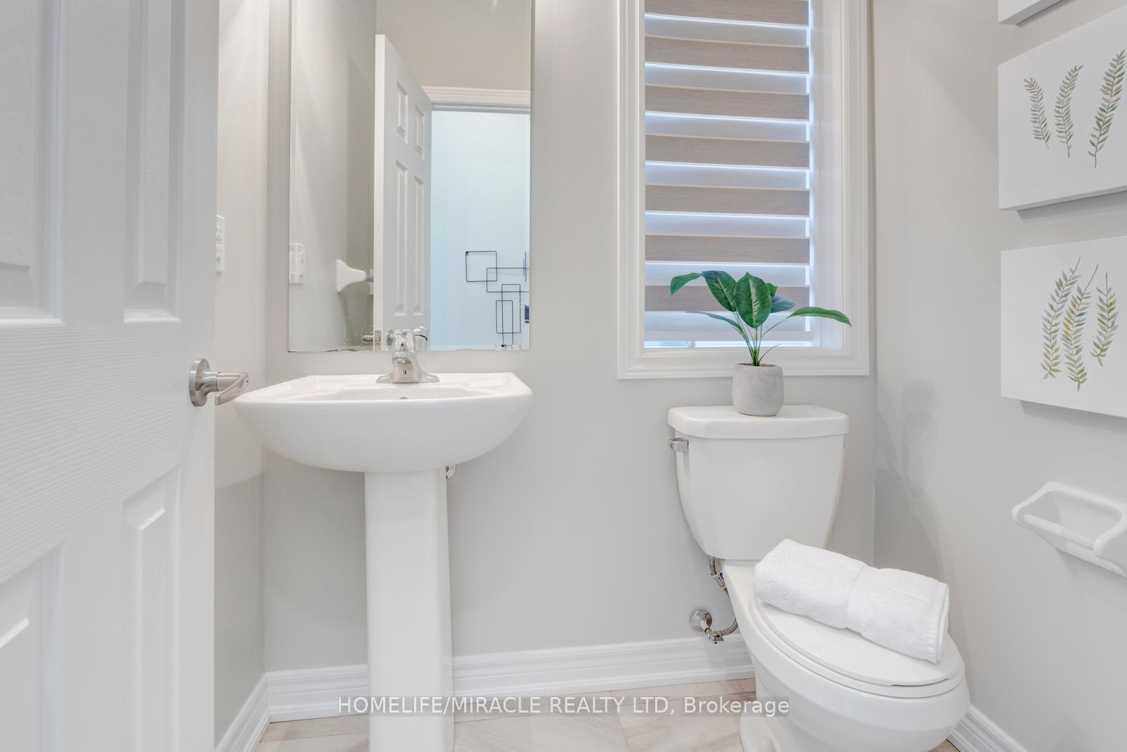 Photo 7 of Unit 54, 166 Deerpath Drive, Guelph, Willow West/Sugarbush/West Acres — HOMEH